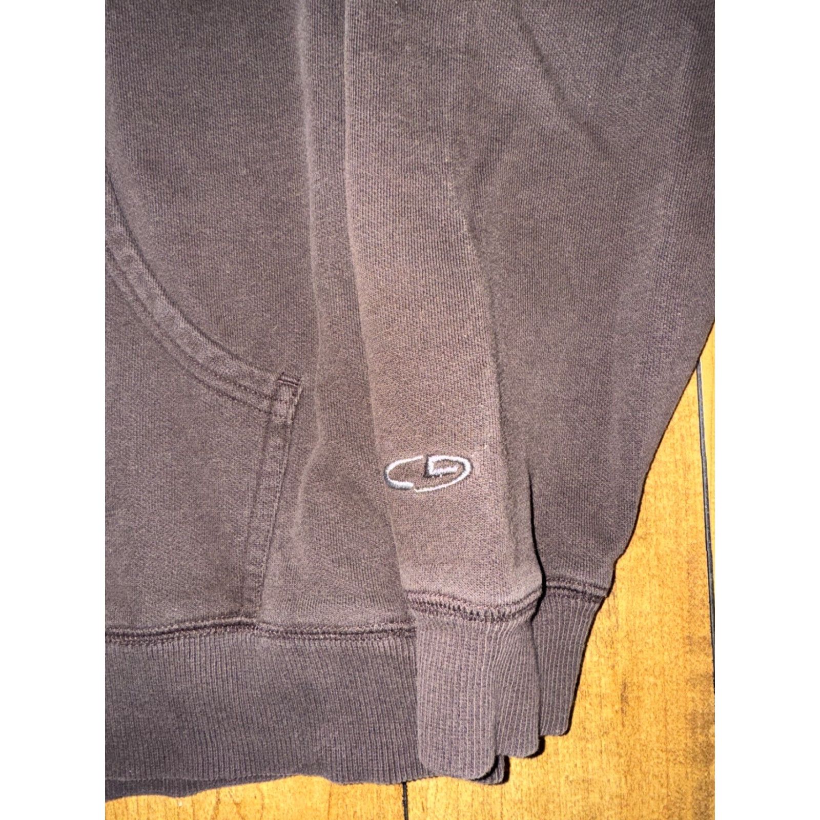 Champion VINTAGE Champion Hoodie Pullover Brown Two-Tone Lined Embroidered Men’s Small 21x22 Fleece Logo Sleeve 90s Streetwear Size US S / EU 44-46 / 1 - 2 Thumbnail