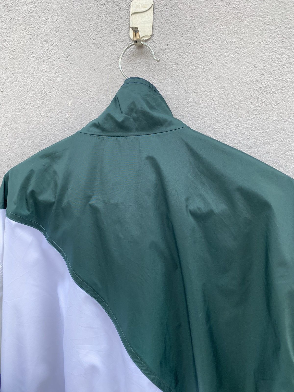 Nike 🔥OG 90s NIKE Biglogo Swoosh Tricolor Streetwear Jacket Size US L / EU 52-54 / 3 - 11 Thumbnail