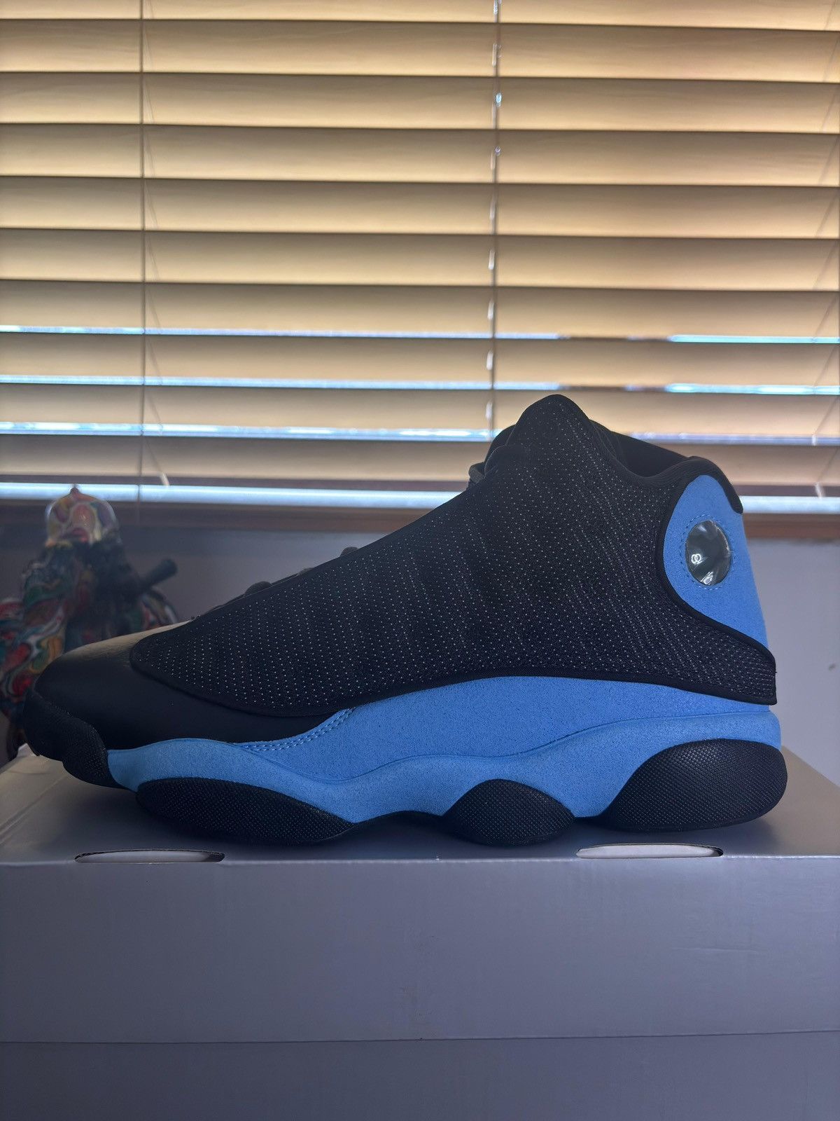 Jordan Brand Nike Air Jordan 13 Retro "University Blue" Size US 11 / EU 44 - 1 Thumbnail