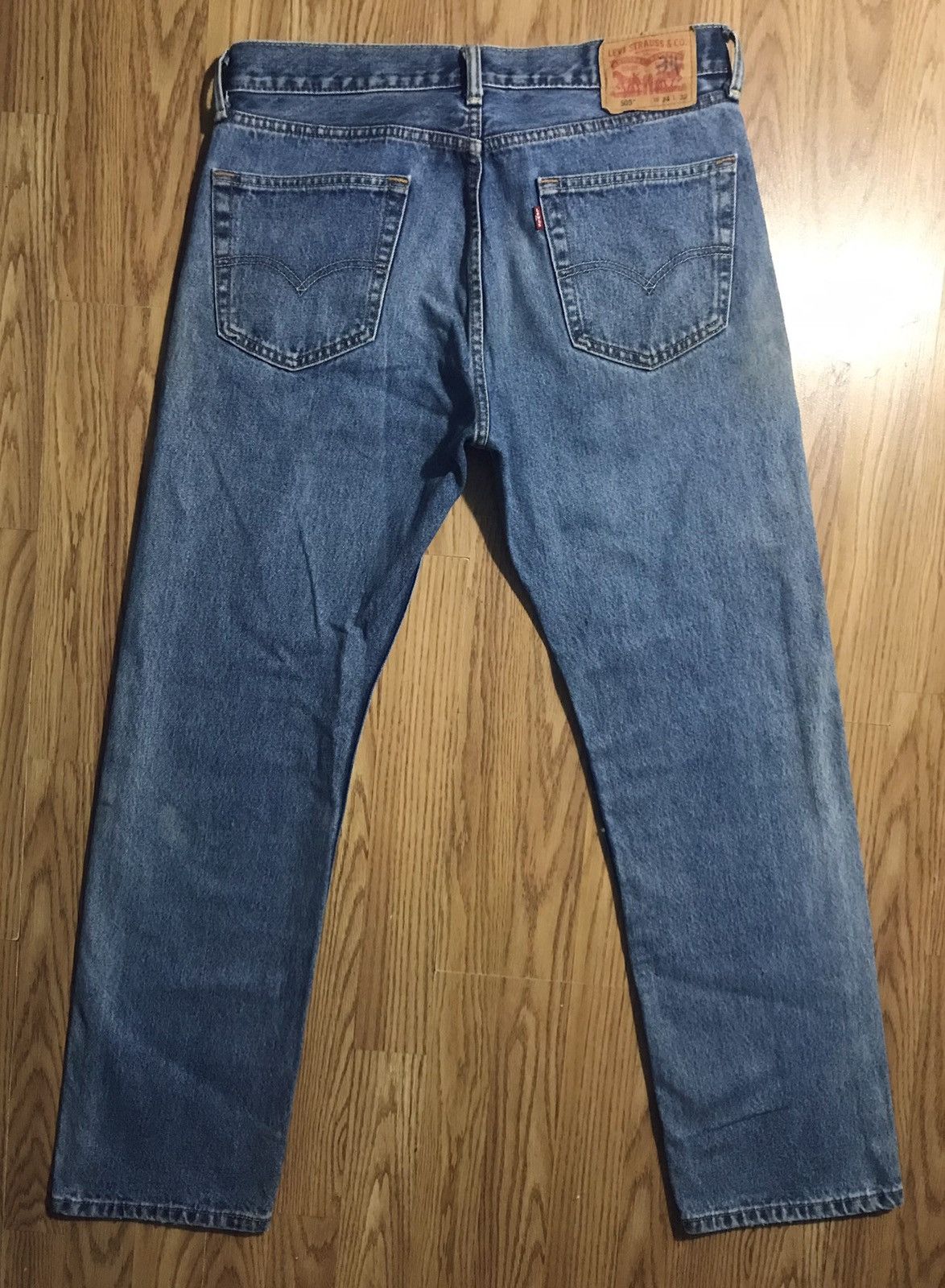 Levi's Levis Vintage Y2K 505 Straight Fit Med Wash Blue denim Jeans Size US 34 / EU 50 - 2 Thumbnail