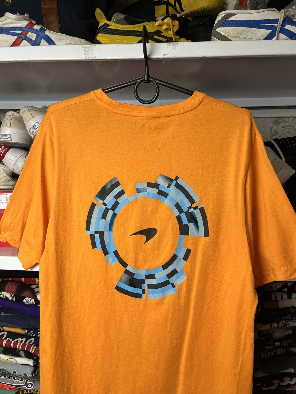 Vintage Mclaren big logo Orange t-shirt tee 90s racing moto rare Size US M / EU 48-50 / 2 - 23 Thumbnail