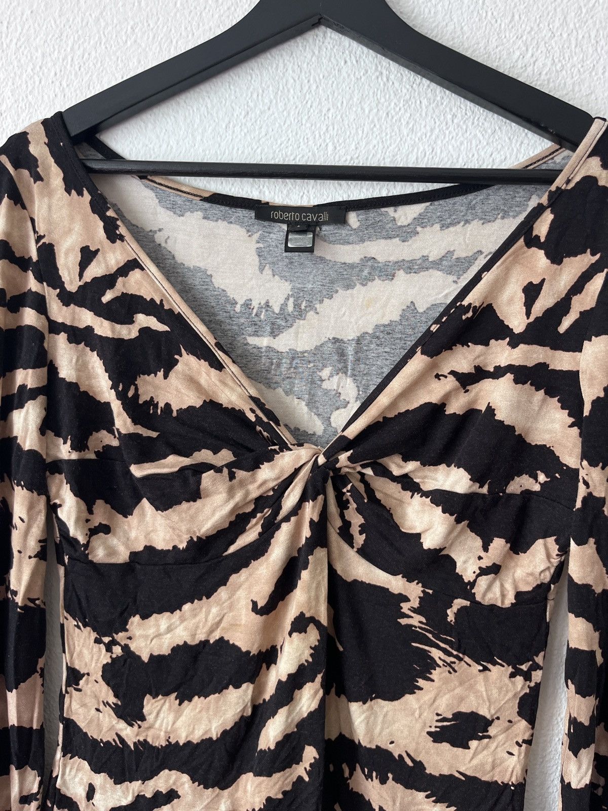 Roberto Cavalli Roberto Cavalli Y2K Tiger Print Top L Size L / US 10 / IT 46 - 2 Thumbnail