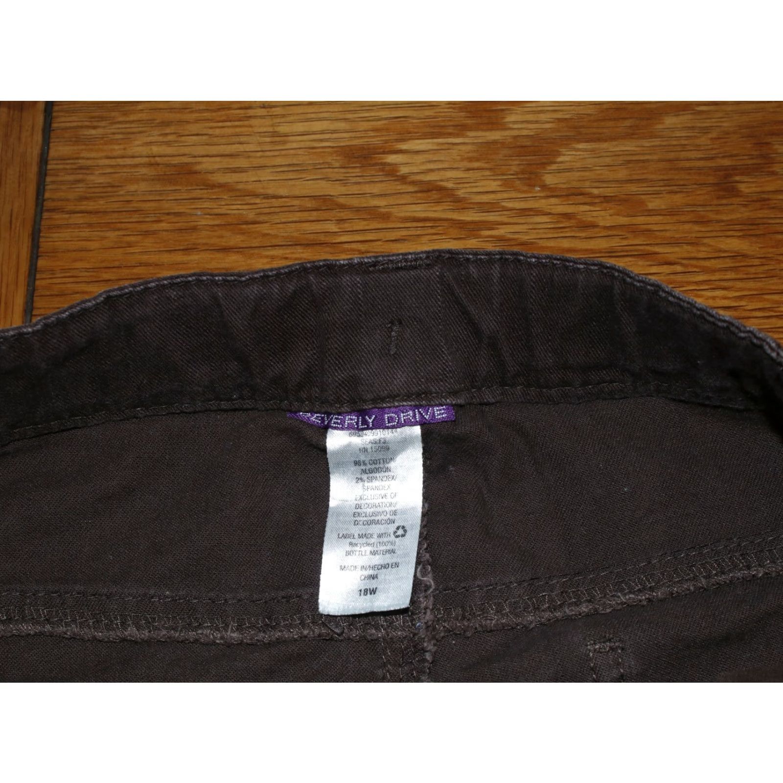 Vintage Beverly Drive Jeans Women's Plus Size 18W High Rise Casual Denim Straight Pant 37X29 Brown Pockets Size 40" / US 18 - 7 Thumbnail