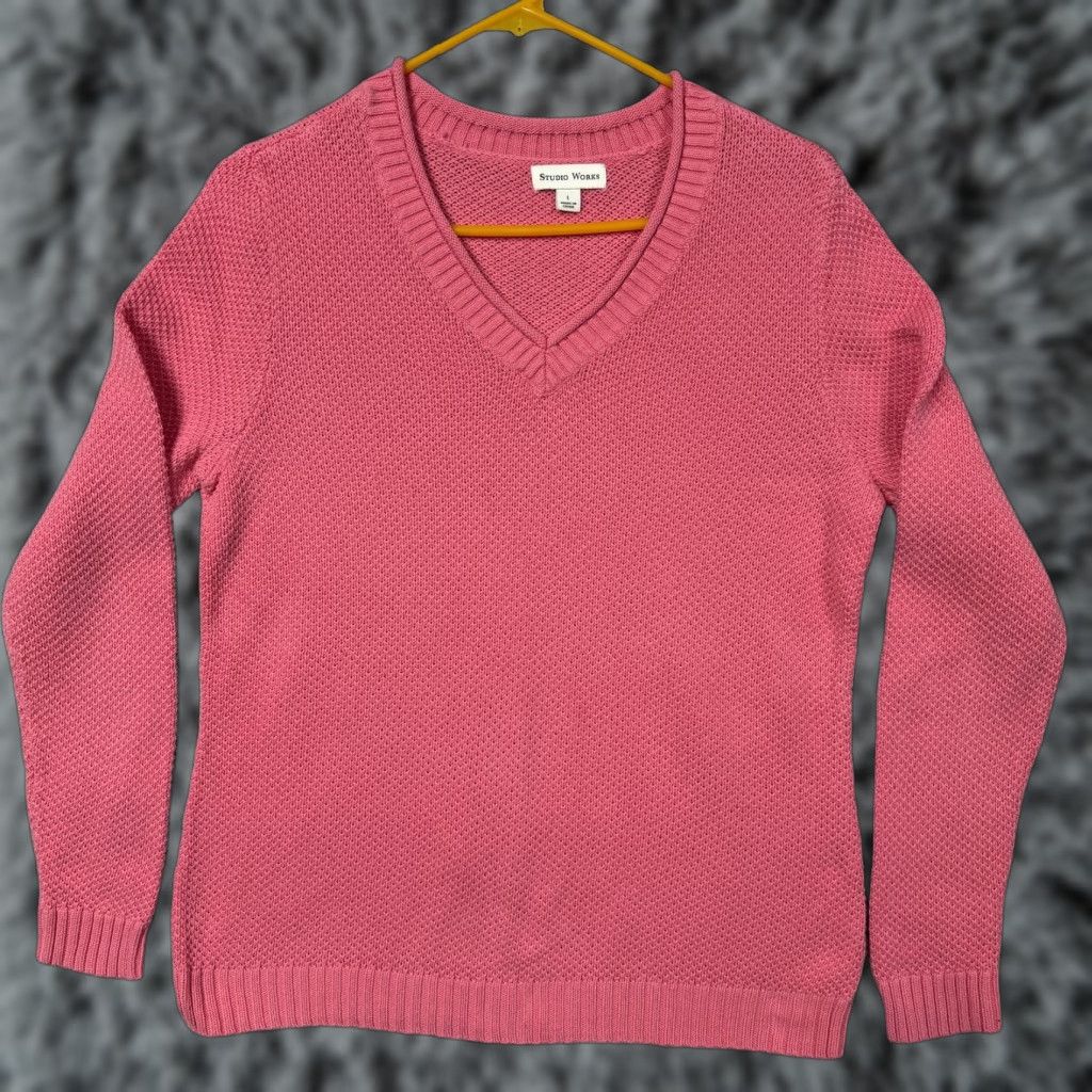 Vintage Vintage Studio Works Sweater L Women Pink 100% Cotton V-Neck Knit's Pullover Cozy Layering Vintage Y2K Classic Size L / US 10 / IT 46 - 1 Thumbnail