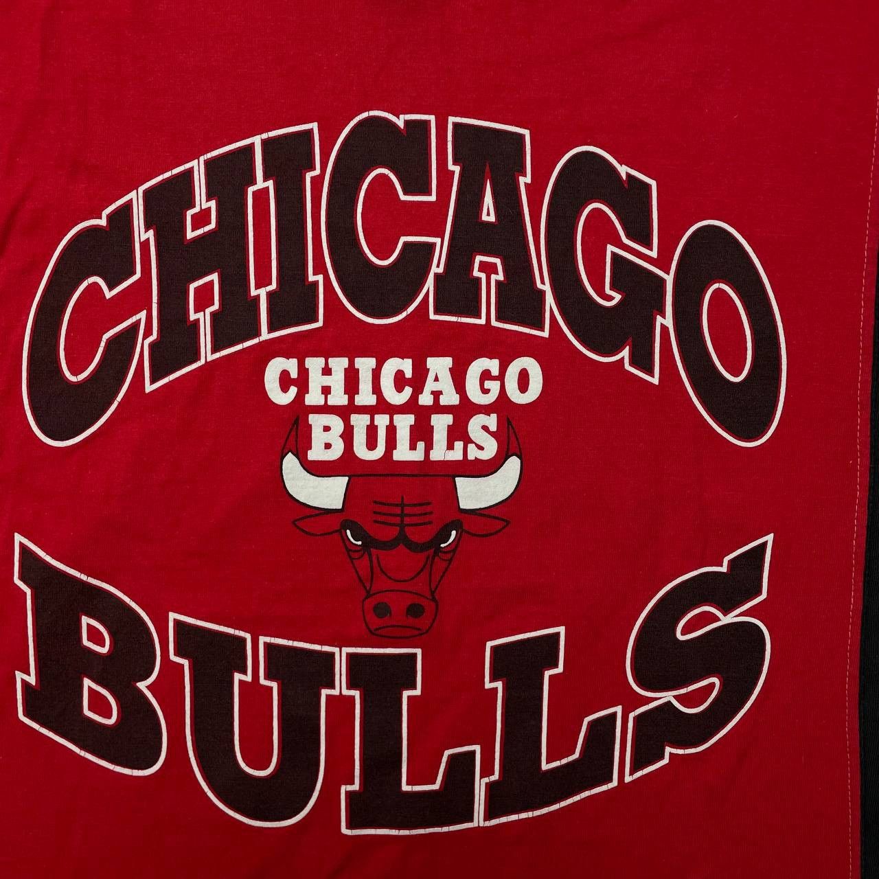 NBA × Vintage Vintage 90s Chicago Bulls NBA Edge V-Neck T Shirt Size US L / EU 52-54 / 3 - 3 Thumbnail