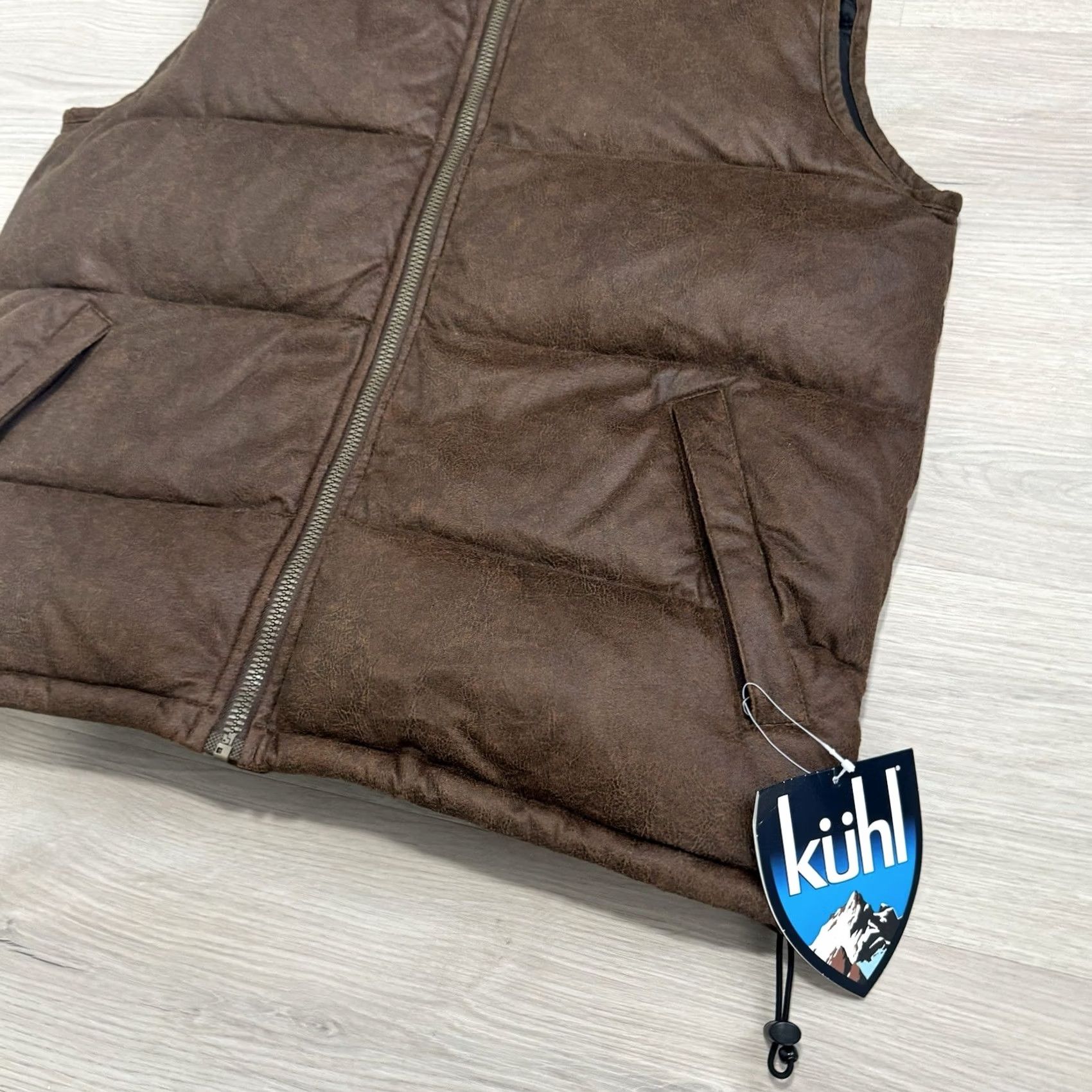 Vintage VTG Kuhl Vest Main Selling Point Puffer Vest Men’s Large Brown 700 Goose Down Zip Full Zip Lightweight Winter Fall Spring New with Tags Mens Size US L / EU 52-54 / 3 - 3 Thumbnail