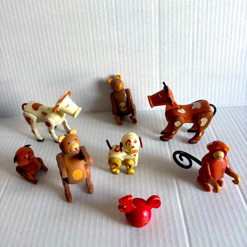 Designer Fisher Price Little People Vintage 1967 Family Farm 8 Pieces Size ONE SIZE - 1 Thumbnail