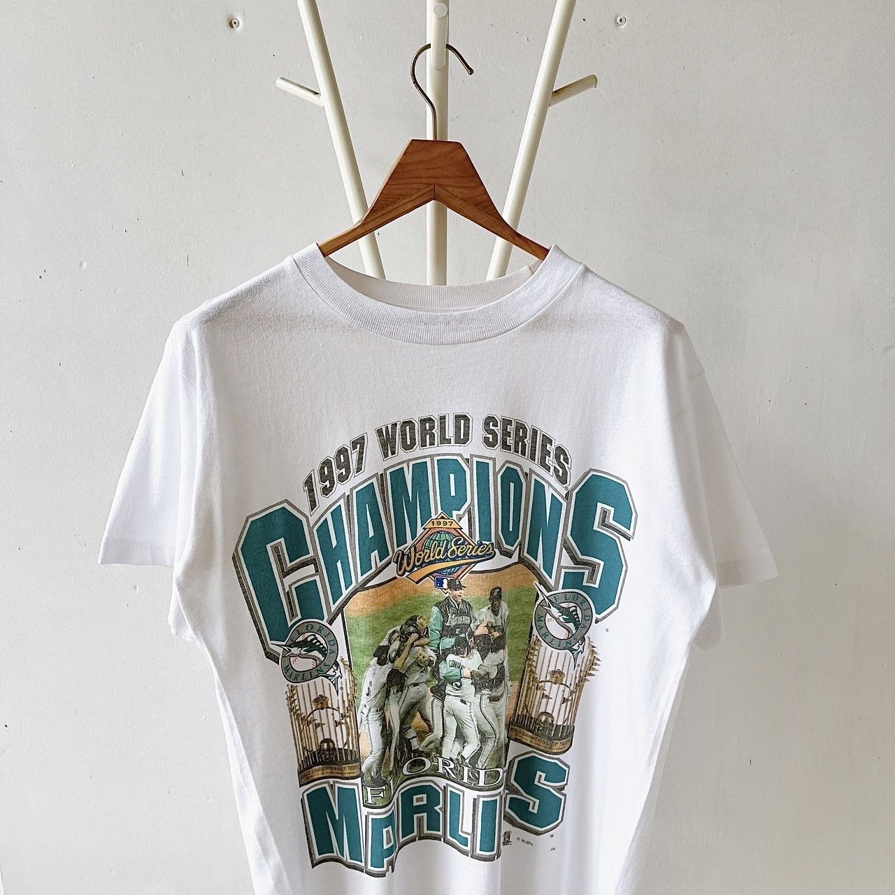 Vintage 90s Florida Marlins MLB t-shirt/ S Size US S / EU 44-46 / 1 - 3 Thumbnail