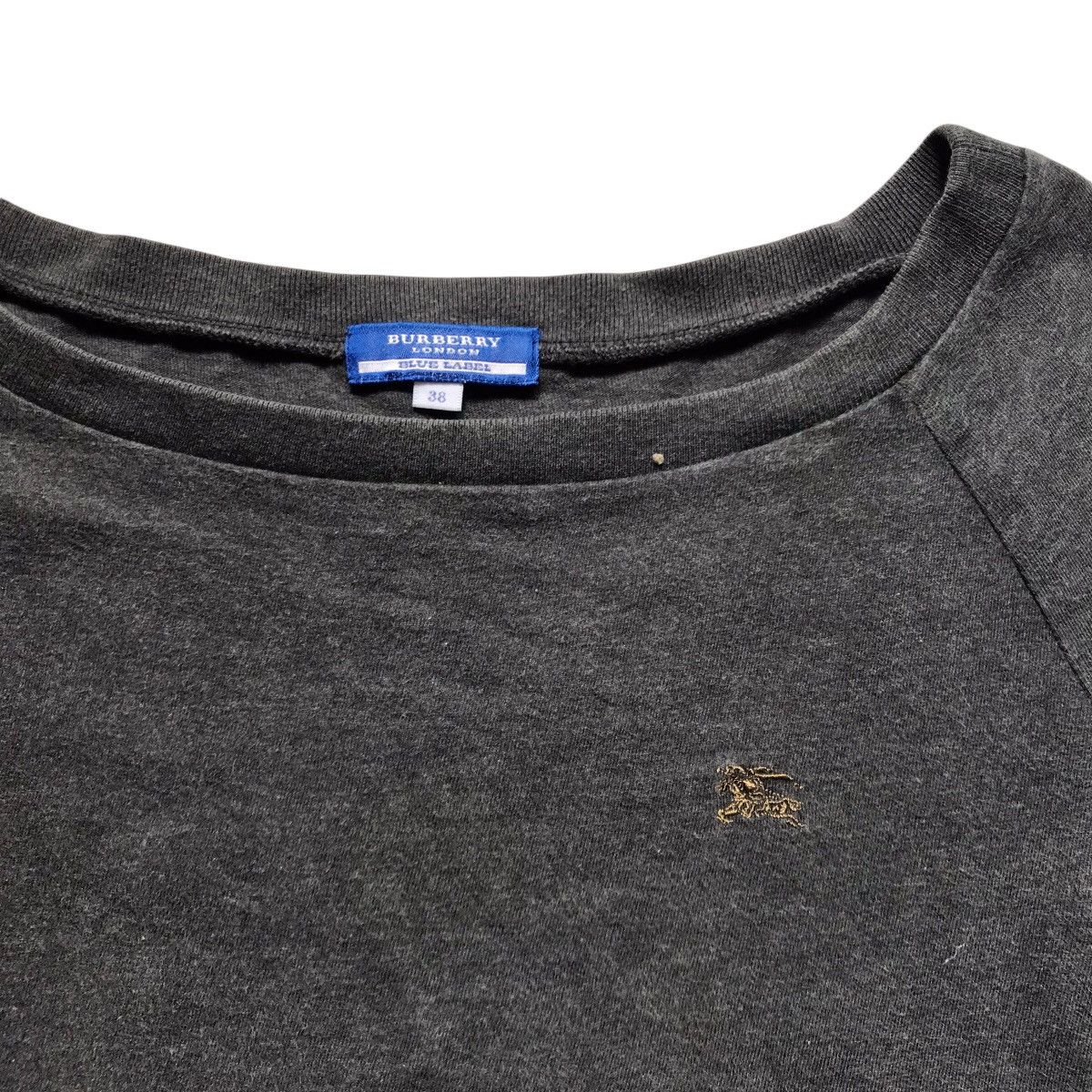 Burberry VINTAGE BURBERRY BLUE LABEL LONG SLEEVE WITH SCOOP NECK Size S / US 4 / IT 40 - 6 Thumbnail