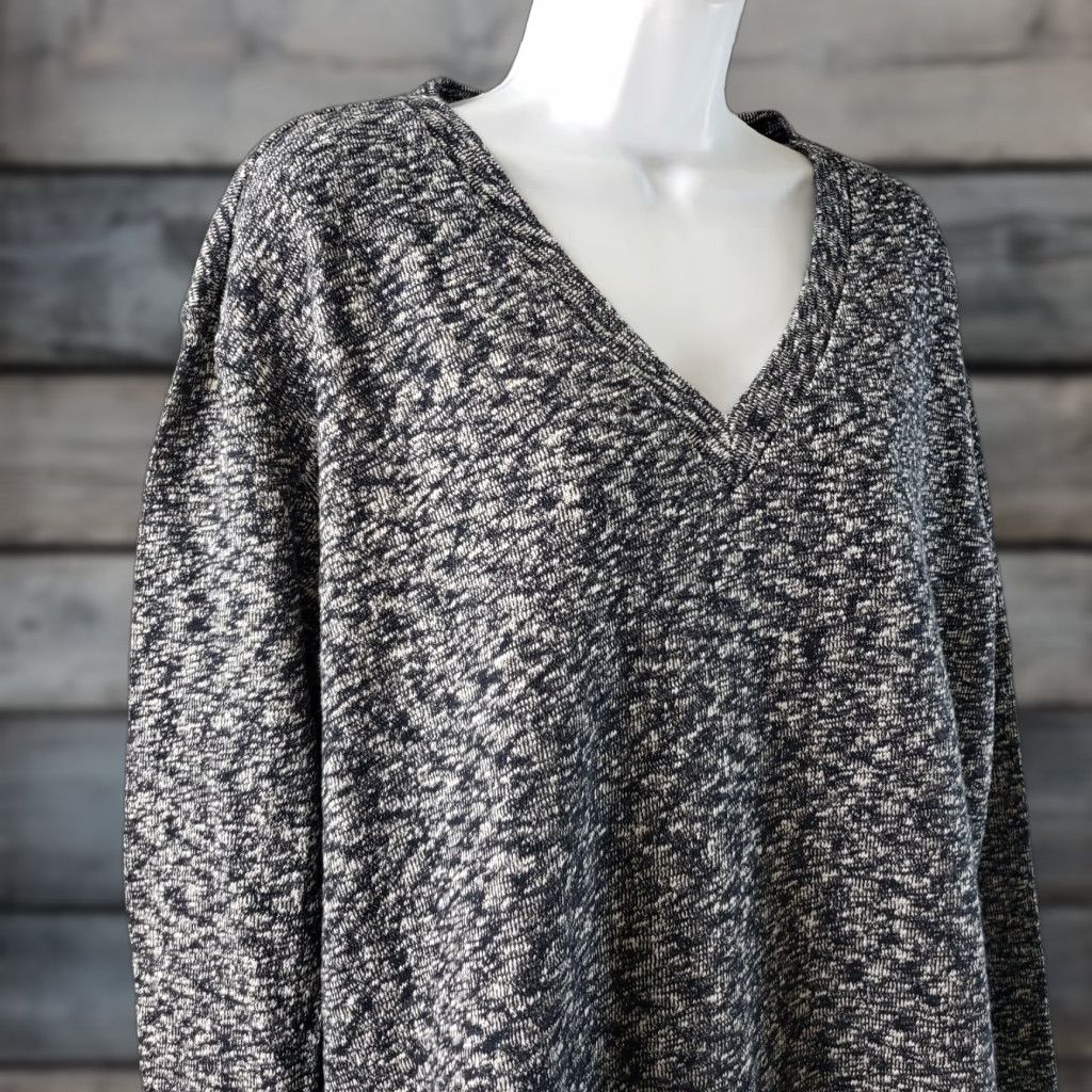 Lou & Grey Lou & Grey Womens Pullover Top Blouse Size Large Blue Cotton V-Neck Long Sleeve Shirt Womens Size L / US 10 / IT 46 - 1 Thumbnail