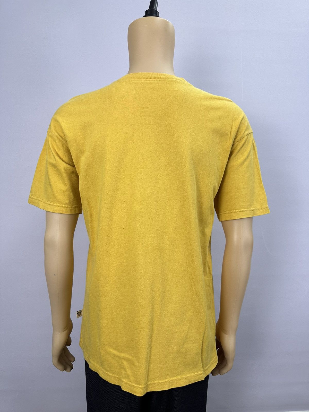 Disney Mickey Unlimited Full Body Yellow Shoe Vintage Tshirt A581 Size US M / EU 48-50 / 2 - 7 Thumbnail