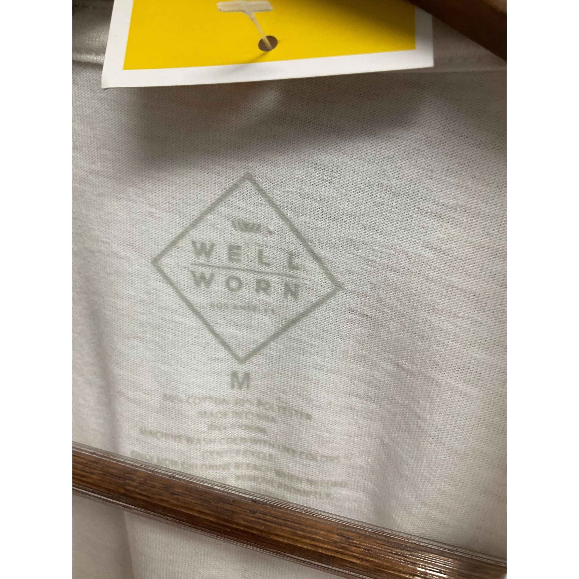 Other Adult Gender Inclusive Familia Short Sleeve T-Shirt Medium Size M / US 6-8 / IT 42-44 - 3 Thumbnail