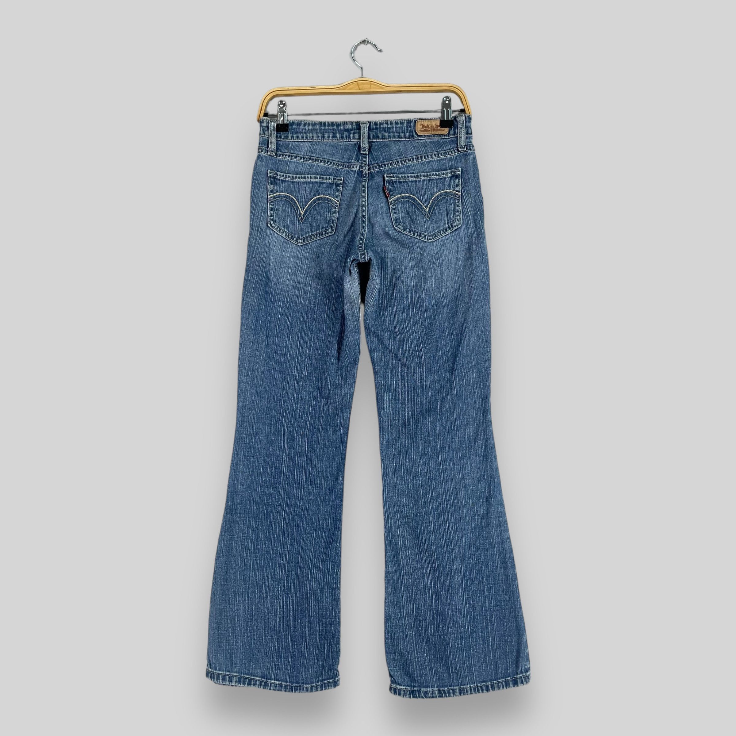 Levi's × Vintage W28 L28 Vintage Distressed Levis 518 Superlow Bootcut Jeans Size 28" / US 6 / IT 42 - 5 Thumbnail