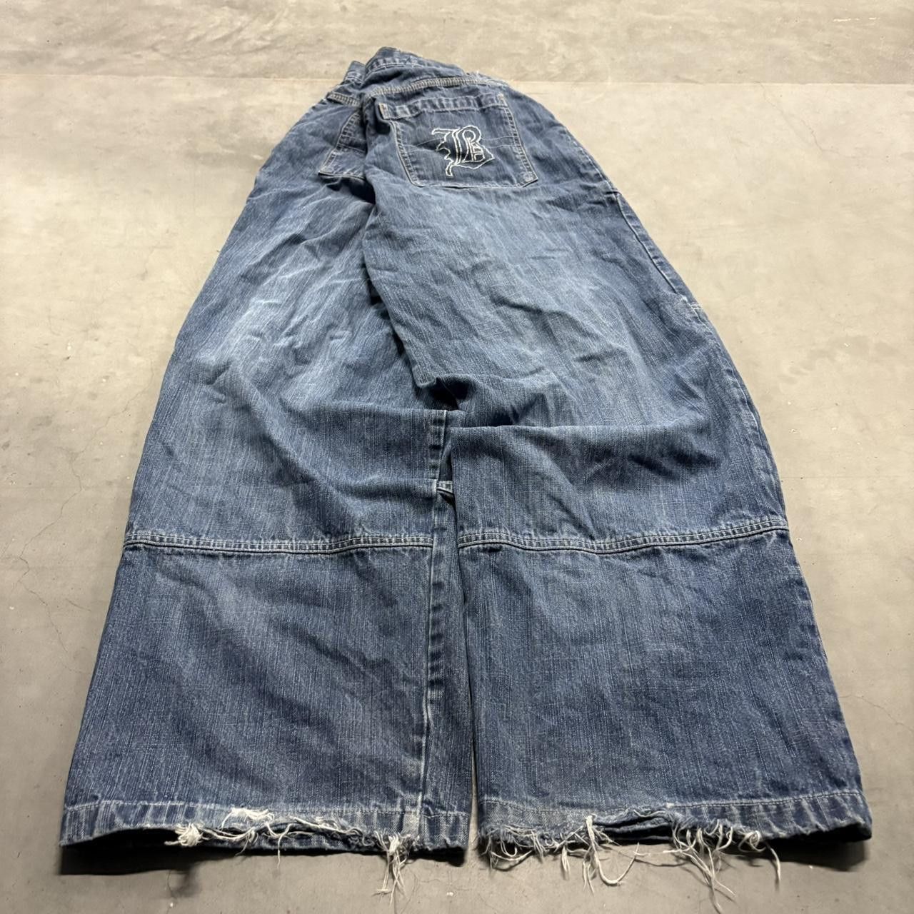 Vintage Crazy Vintage Y2K/2000s Super Baggy Wideleg JNCO Style Brooklyn Medium Wash Denim Jeans! Size US 40 / EU 56 - 6 Thumbnail