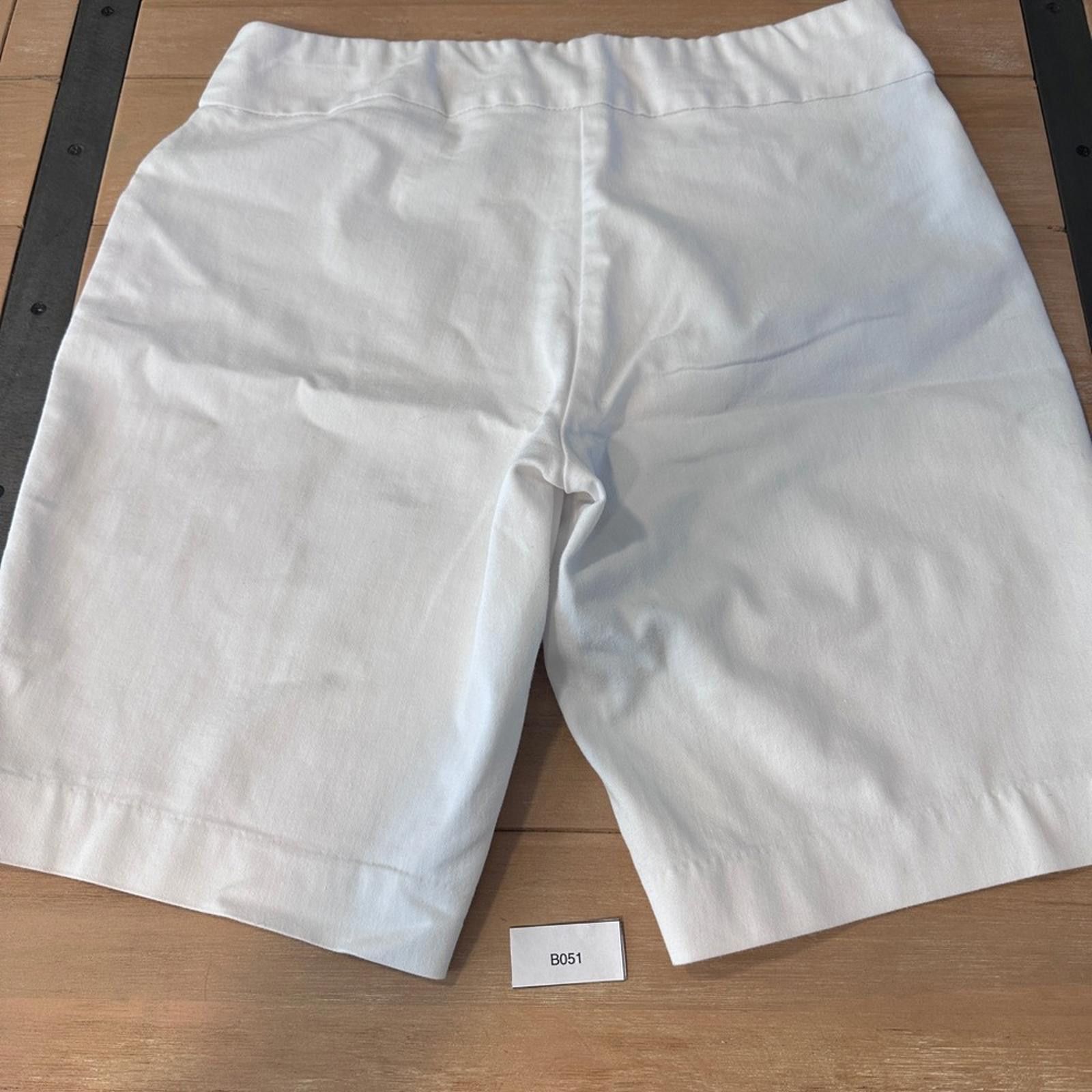Croft & Barrow Croft & Borrow Bermuda Shorts XL Effortless Stretch White Size 40" / US 18 - 3 Thumbnail