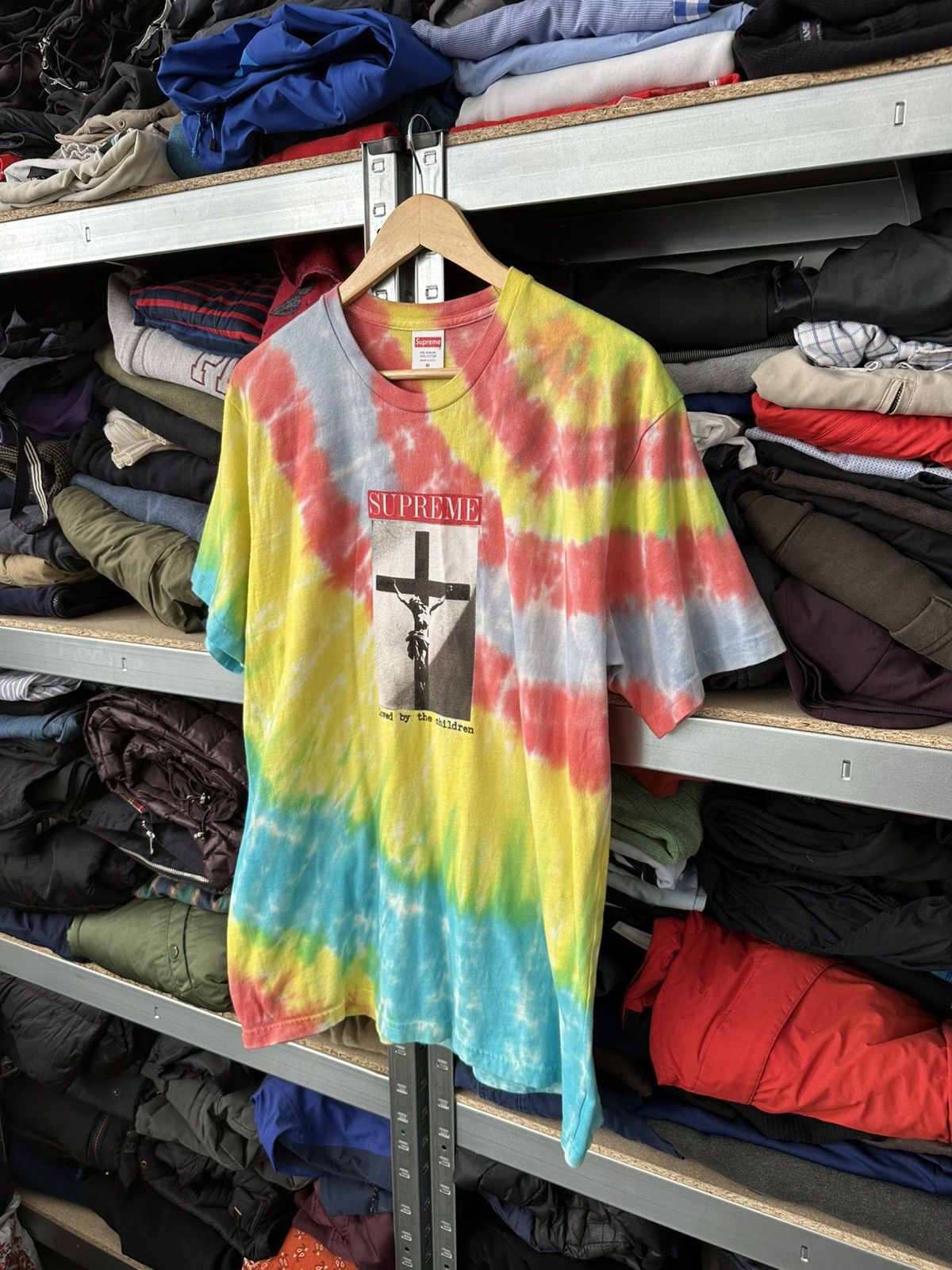 Supreme Supreme T-Shirt Loved By The Children Logo Tie Dye Y2K Tee Size US M / EU 48-50 / 2 - 3 Thumbnail