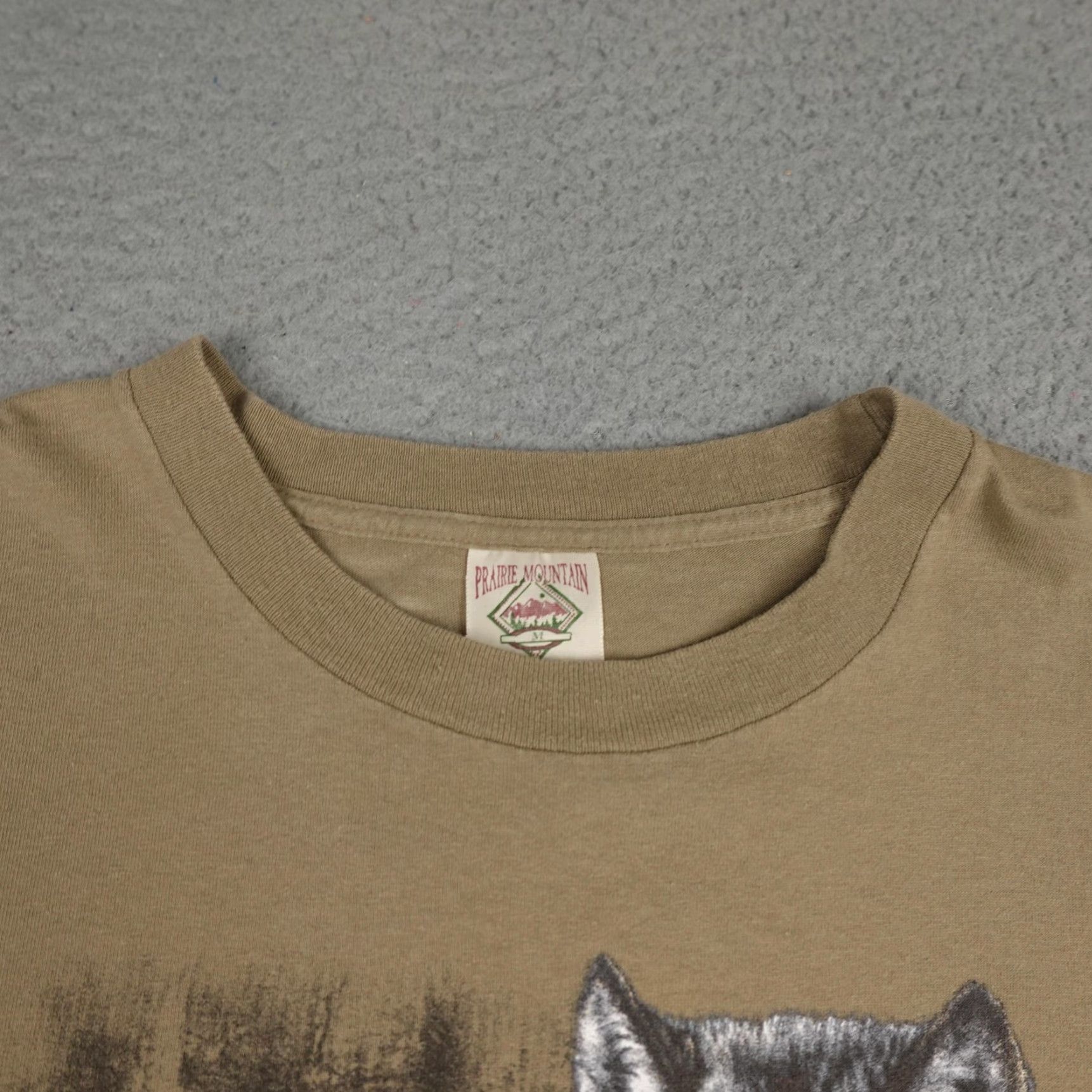 Vintage VINTAGE Wolf Shirt Mens Medium Beige Wolf New Mexico Graphic 90s Prairie Mountain T-Shirt Mens Size US M / EU 48-50 / 2 - 4 Thumbnail