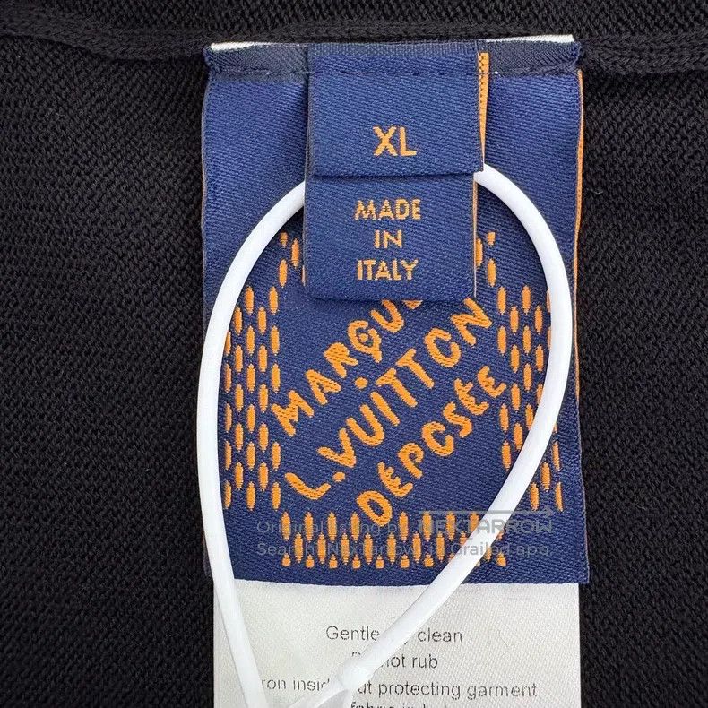 Louis Vuitton Louis Vuitton Pocket Beaded Letter Logo Black Knit Short S Size US XL / EU 56 / 4 - 5 Thumbnail