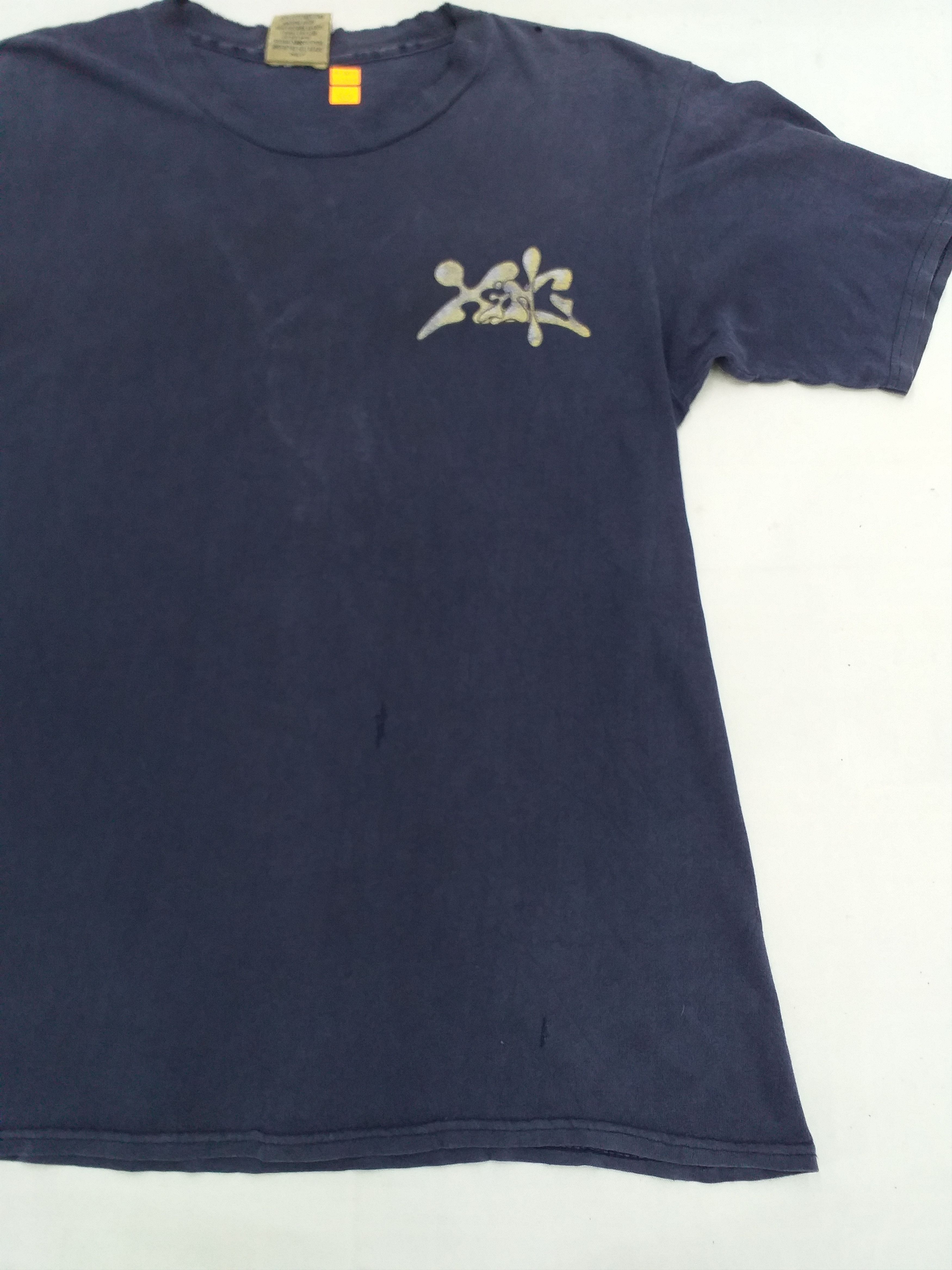Vintage Vintage 90's Alien Xing Medium T-Shirt -C046 Size US M / EU 48-50 / 2 - 9 Thumbnail