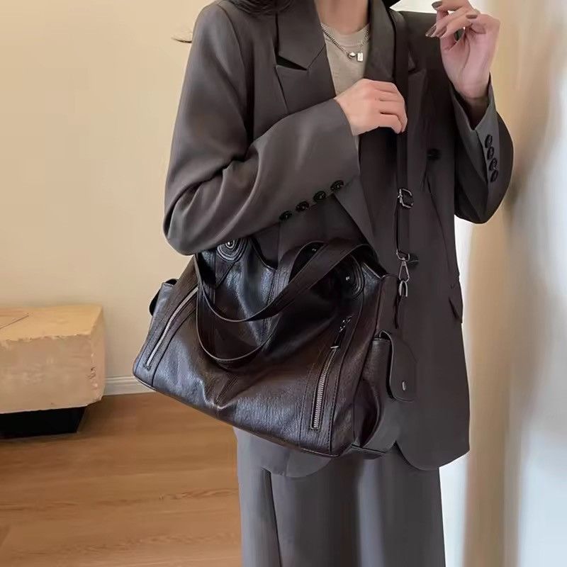 Japanese Brand Soft Interior Compartment Shoulder Bag Size ONE SIZE - 1 Thumbnail