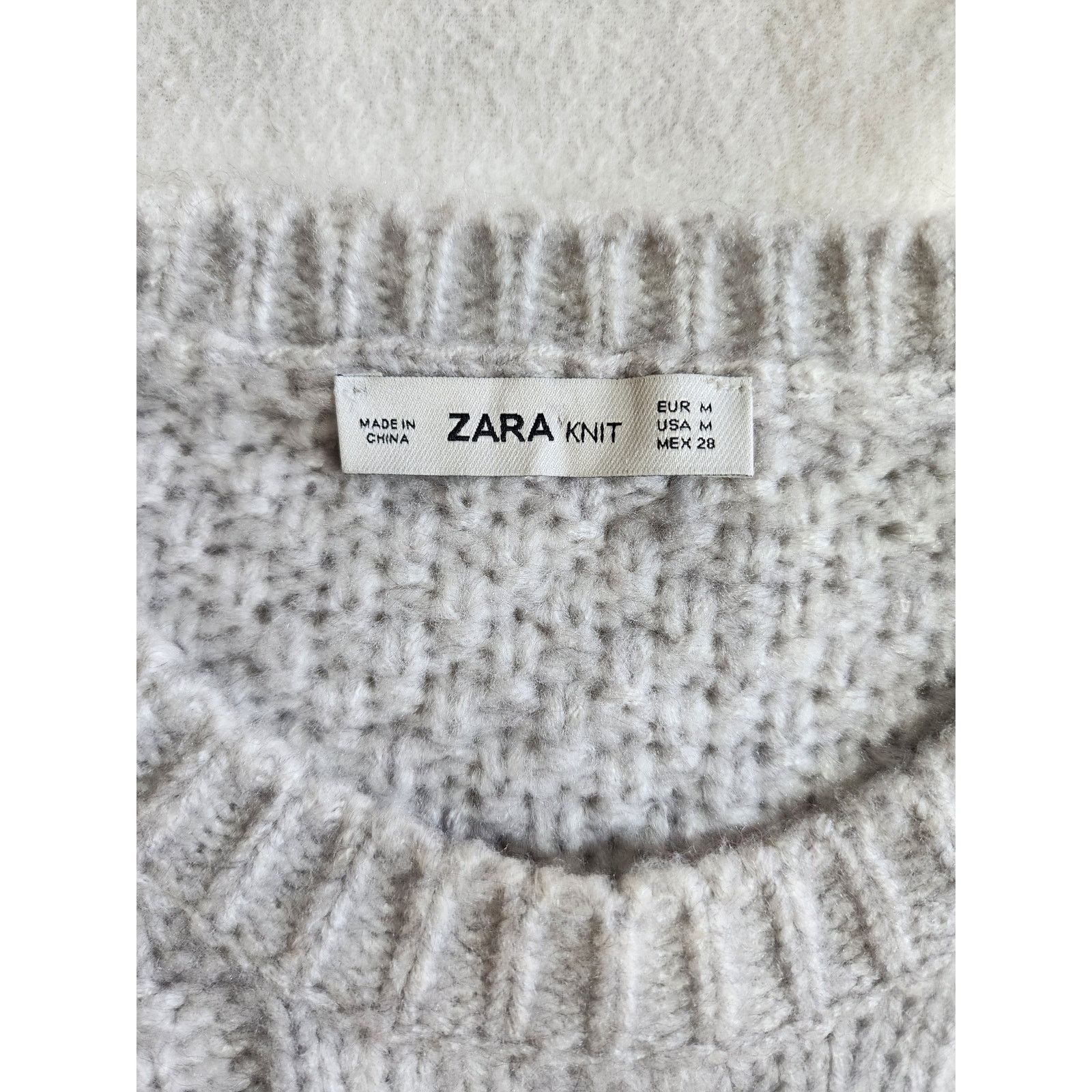 Zara Zara Cable Knit Sweater w/ Metal Accents Size M Gray Crew Size M / US 6-8 / IT 42-44 - 3 Thumbnail