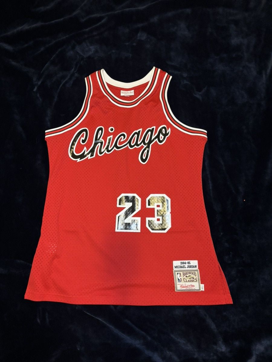 Mitchell & Ness Mitchell & Ness Bulls Michael Jordan Jersey Size US L / EU 52-54 / 3 - 1 Thumbnail