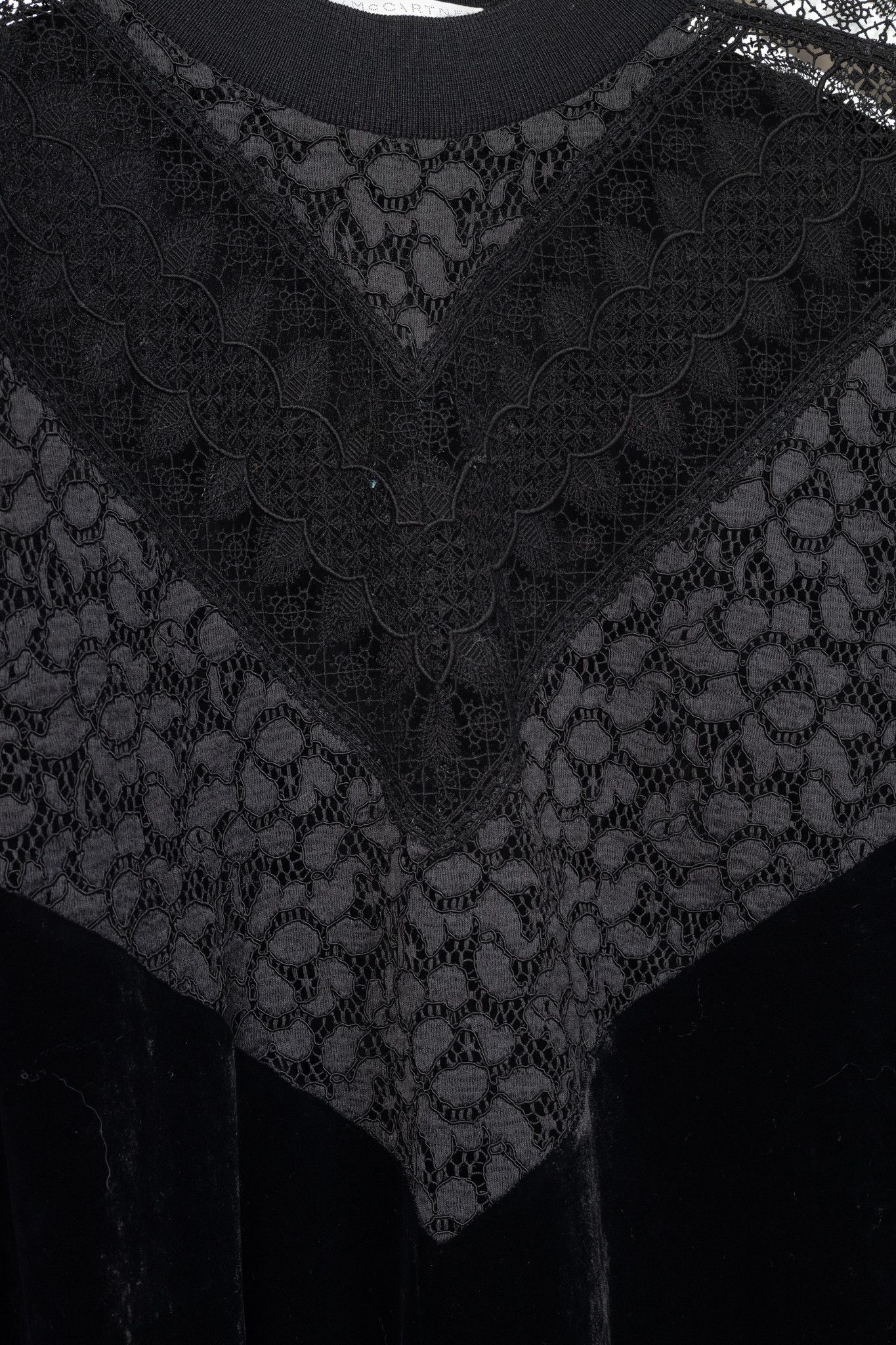 Stella McCartney Stella McCartney Black Lace & Velvet Sweatshirt Size M / US 6-8 / IT 42-44 - 7 Thumbnail