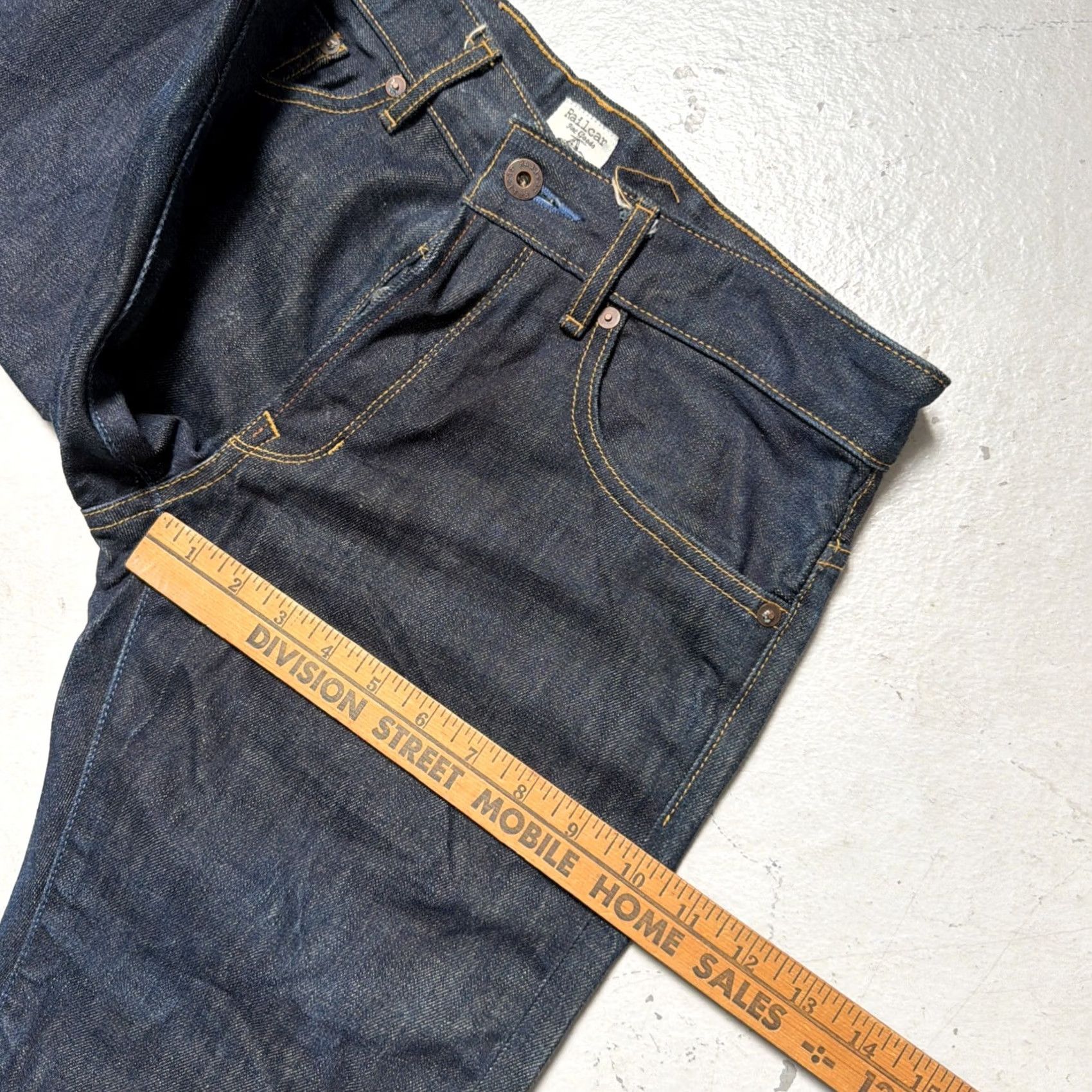 Railcar Fine Goods Railcar Fine Goods x Jiberish Selvedge Denim Dark Blue Jeans Made USA 30 Mens Jeans 30 Blue Indigo USA Collaboration Workwear Heritage 90s Style Size US 30 / EU 46 - 5 Thumbnail