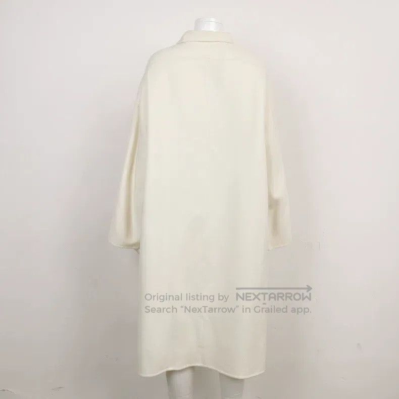 Hermes Hermes White cashmere coat, classic style, 100% cashmere m Size XS / US 0-2 / IT 36-38 - 2 Thumbnail