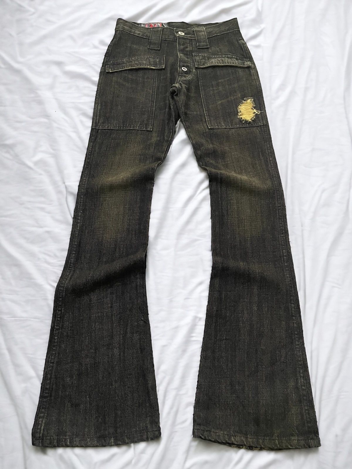 If Six Was Nine × Le Grande Bleu (L.G.B.) Red Carpet Japan Flared Bush Pocket Distressed Jeans Size US 27 - 1 Thumbnail