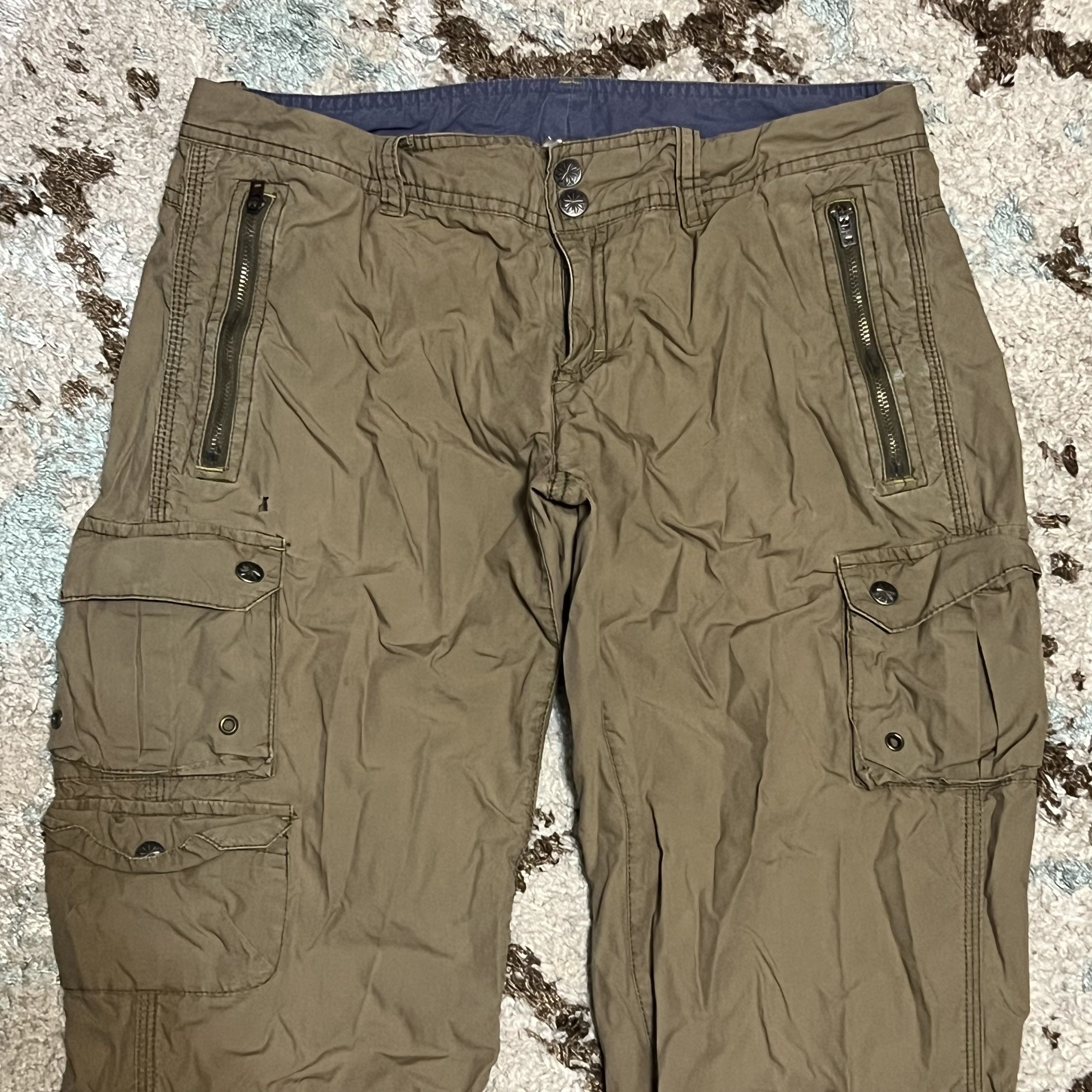 Athleta Athleta Multipocket Utility Cargo Pants Size 6T (30x32) Size 30" / US 8 / IT 44 - 3 Thumbnail