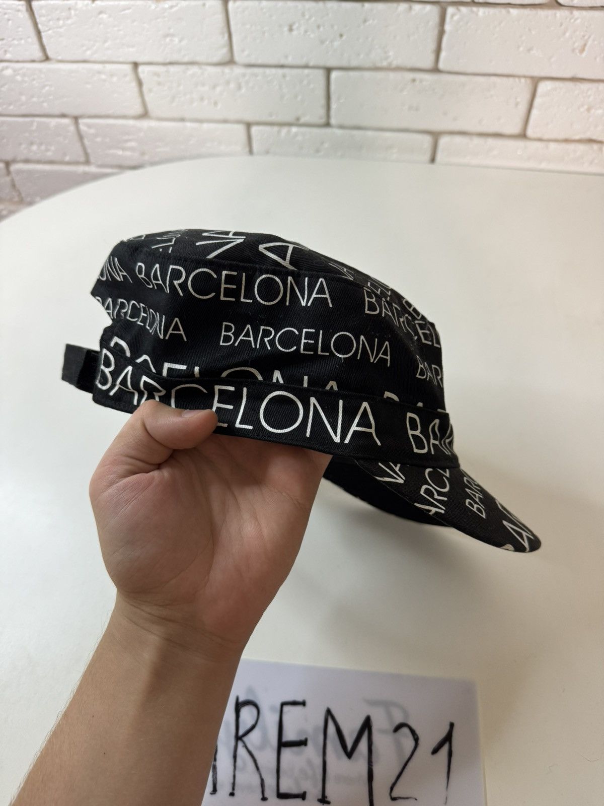 Robin Ruth Robin Ruth Barcelona cap hat Size ONE SIZE - 3 Thumbnail