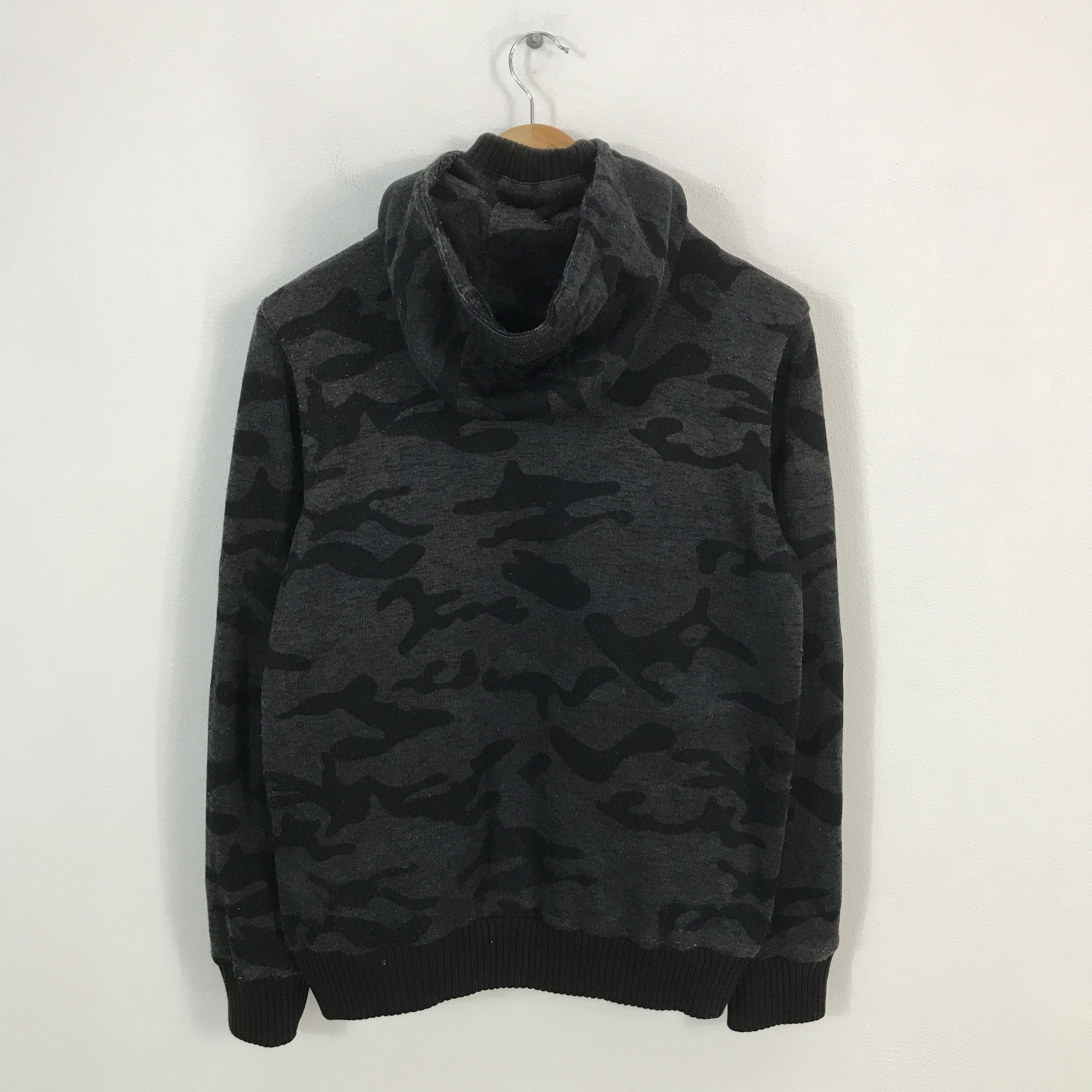 In The Attic × Japanese Brand in the attic Japan Camo Hoodie zipper jacket Size US L / EU 52-54 / 3 - 2 Thumbnail