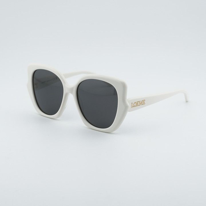Loewe Loewe LW40133I 25A Sunglasses Ivory Butterfly Frame, Smoke Size ONE SIZE - 1 Thumbnail