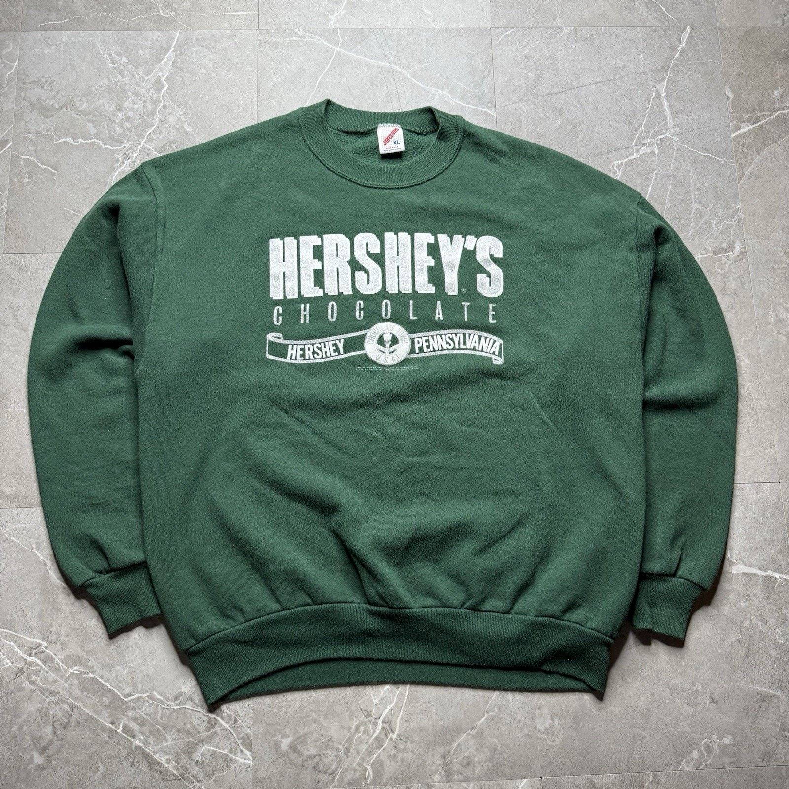 Vintage Vtg 90s Hersheys Chocolate Park Green Sweatshirt Adult XL Size US XL / EU 56 / 4 - 1 Thumbnail