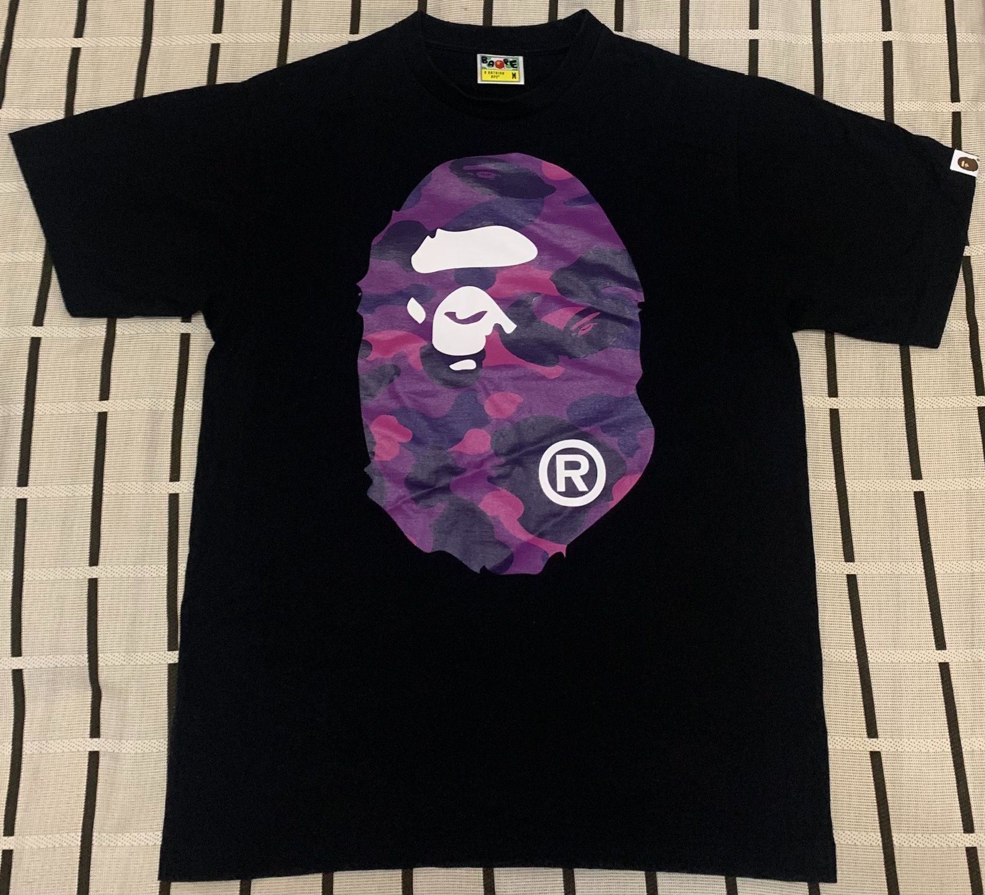 Bape Bape Camo Ape Head Purple T-Shirt M Men Size US M / EU 48-50 / 2 - 1 Thumbnail
