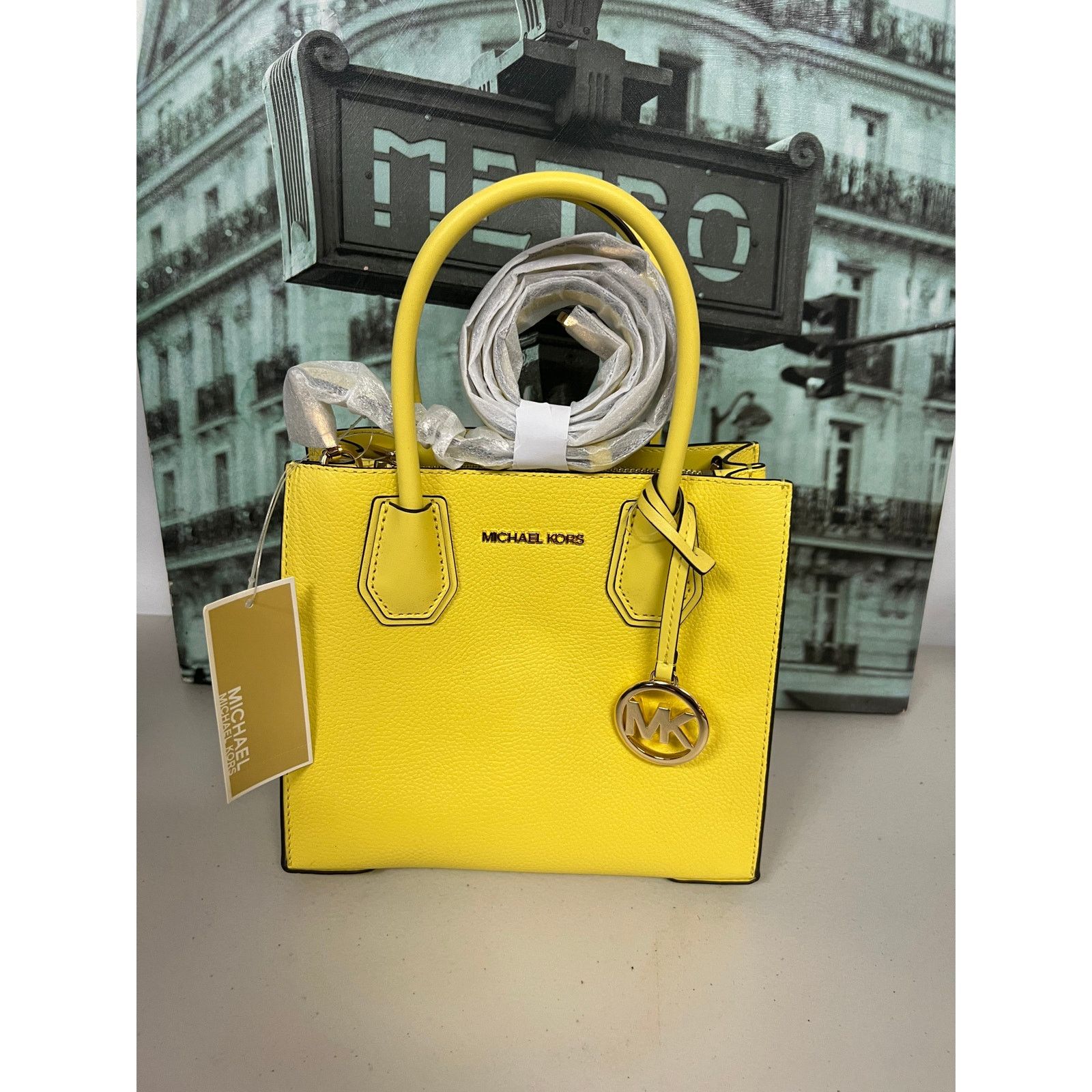Michael Kors Michael Kors 35S1GM9M2L Mercer Medium Pebbled Messenger Bag Size ONE SIZE - 3 Thumbnail