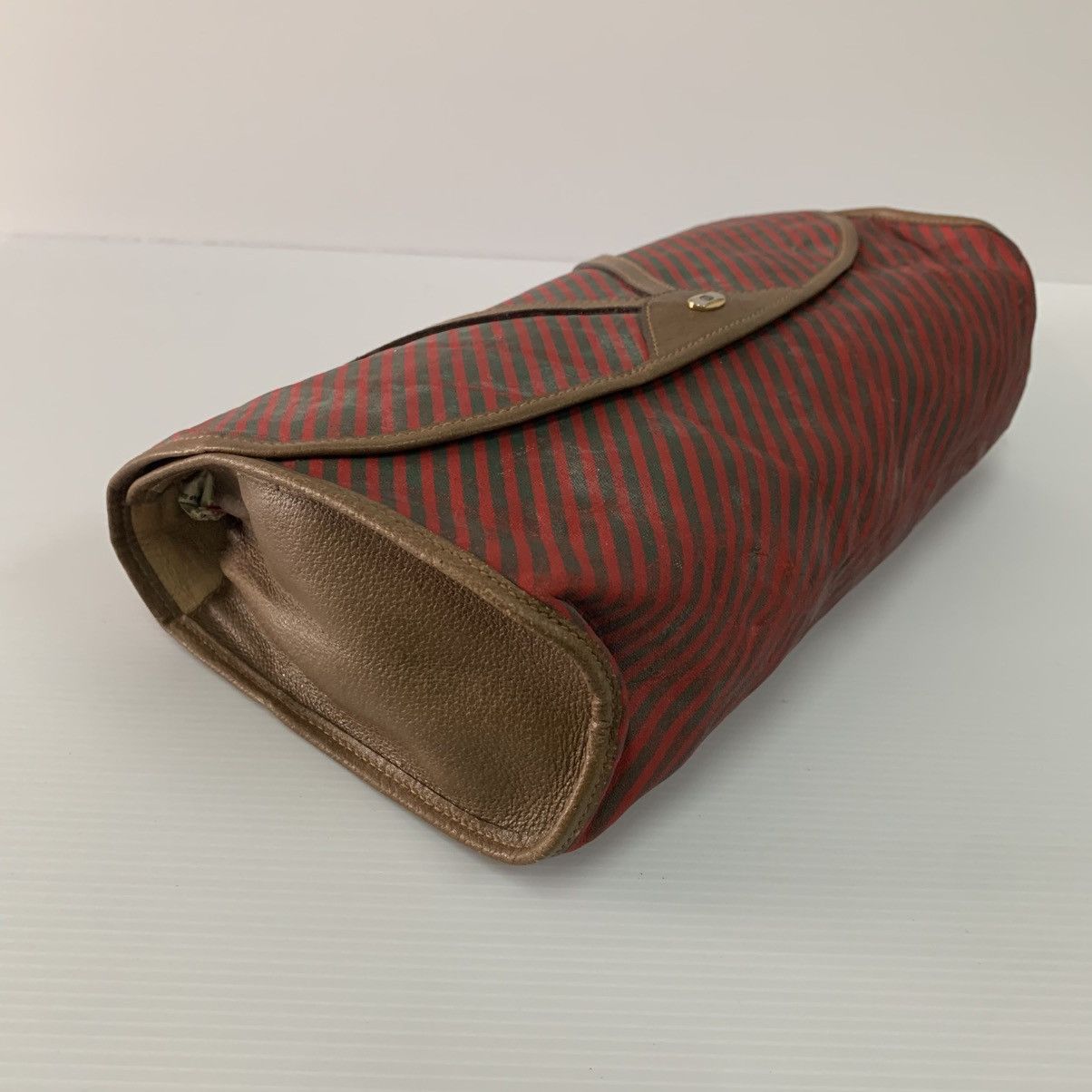 Gucci Gucci Vintage Clutch Bag Size ONE SIZE - 2 Thumbnail
