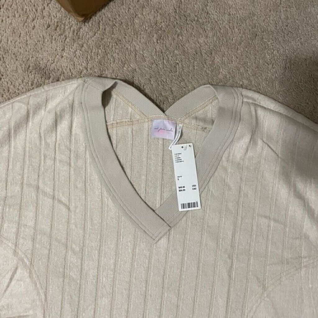 Urban Outfitters Urban Outfitters Neutral V-Neck Pullover, Relaxed Fit, Small Size S / US 4 / IT 40 - 8 Thumbnail