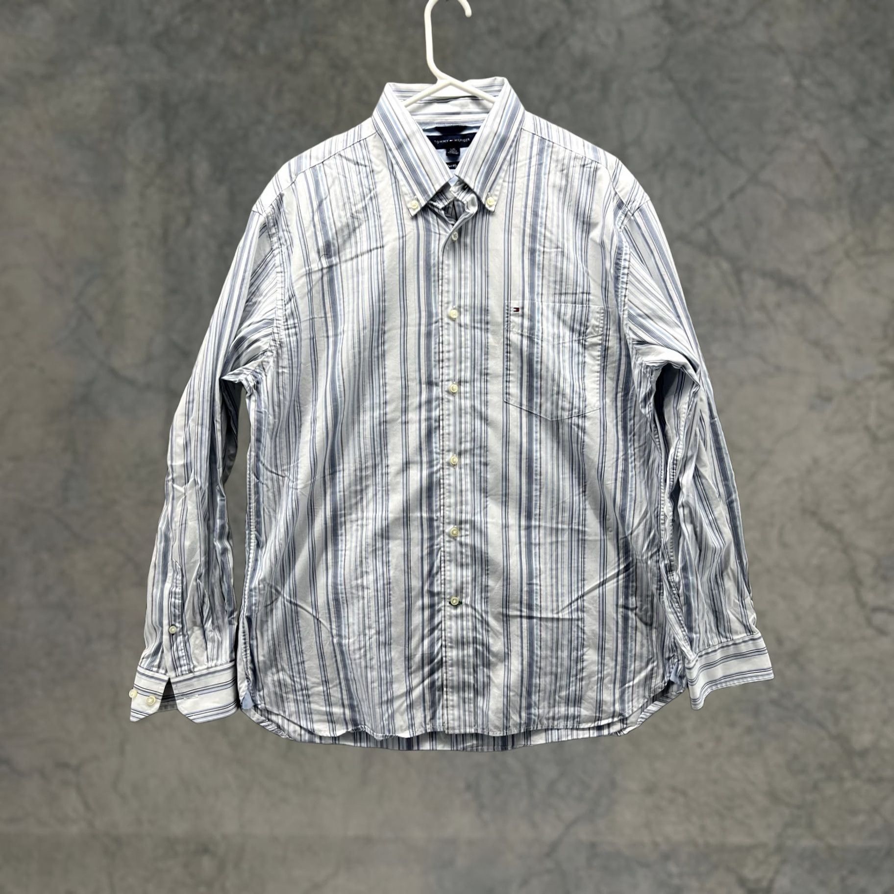 Tommy Hilfiger Tommy Hilfiger Shirt Mens Large Blue Striped Long Sleeve Button-Down Casual Size US L / EU 52-54 / 3 - 1 Thumbnail