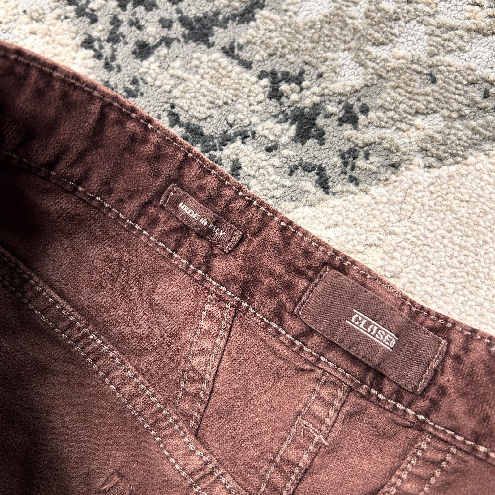 CLOSED Closed Corduroy Pants Womens 27 Brown Slightly Flared Leg Size 27" / US 4 / IT 40 - 9 Thumbnail