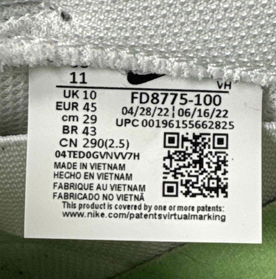 Huf × Nike Nike SB Dunk Low HUF New York City (FD8775-100), Size 11 Size US 11 / EU 44 - 9 Thumbnail