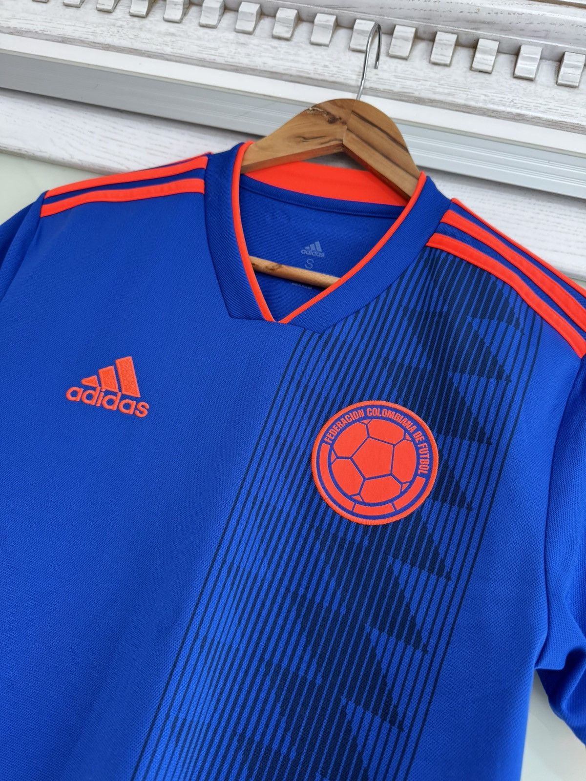 Adidas Colombia 2018-2019 Away Soccer Jersey Football Kit Shirt Size US S / EU 44-46 / 1 - 7 Thumbnail