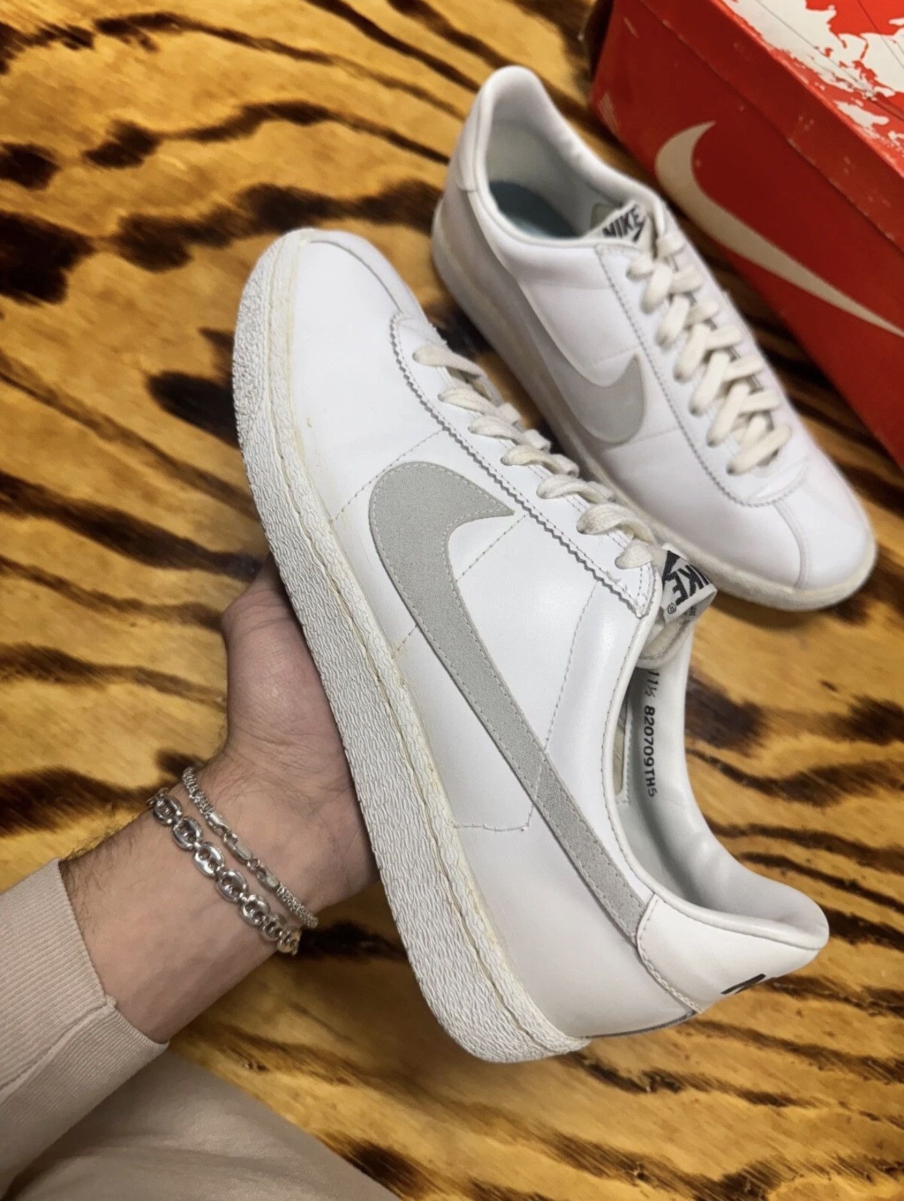 Nike Vintage 1982 Nike Bruin Leather Neutral Grey Size US 11.5 / EU 44-45 - 7 Thumbnail