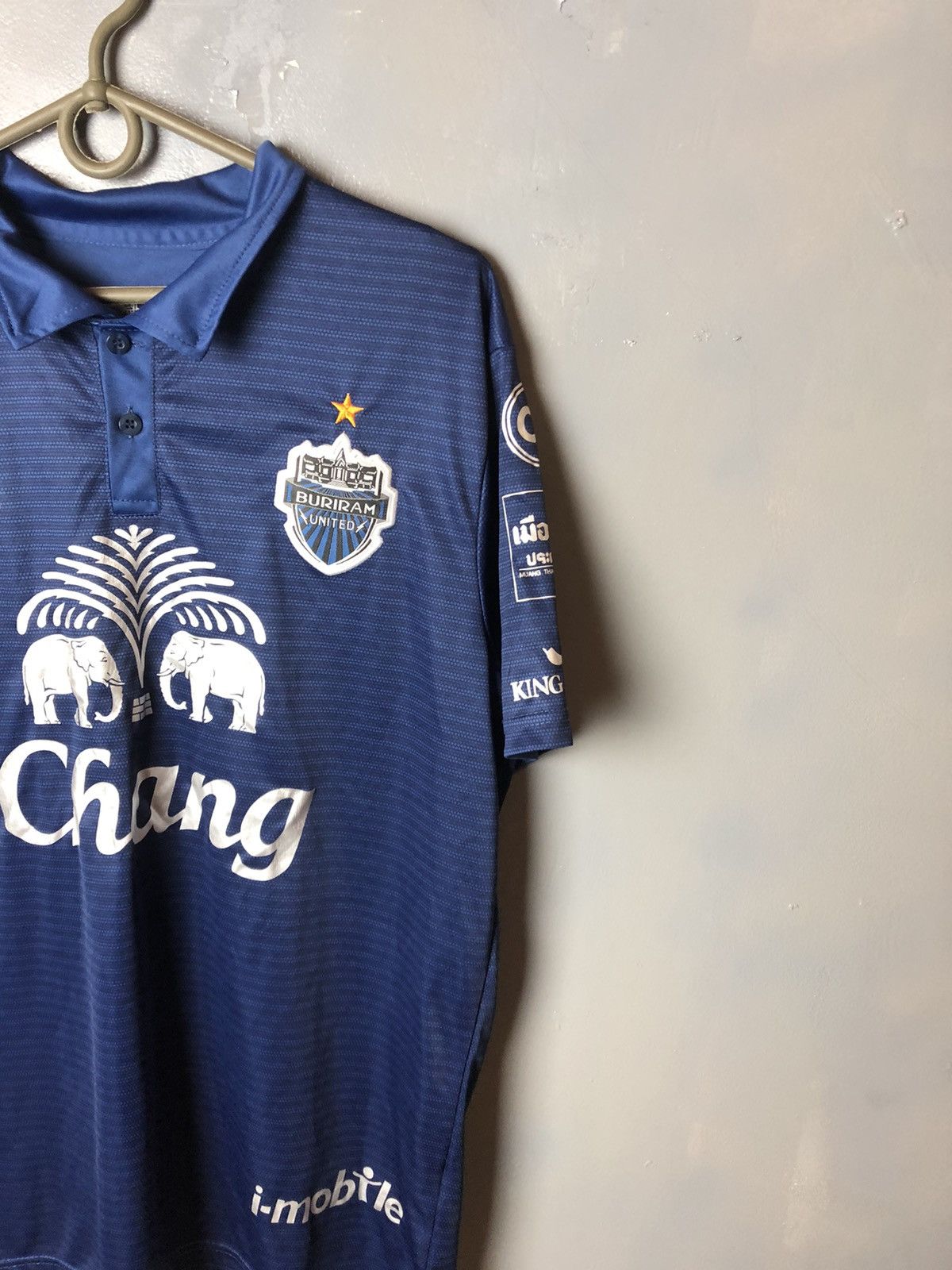 Other Men’s soccer jersey Buriram United size L Size US L / EU 52-54 / 3 - 3 Thumbnail