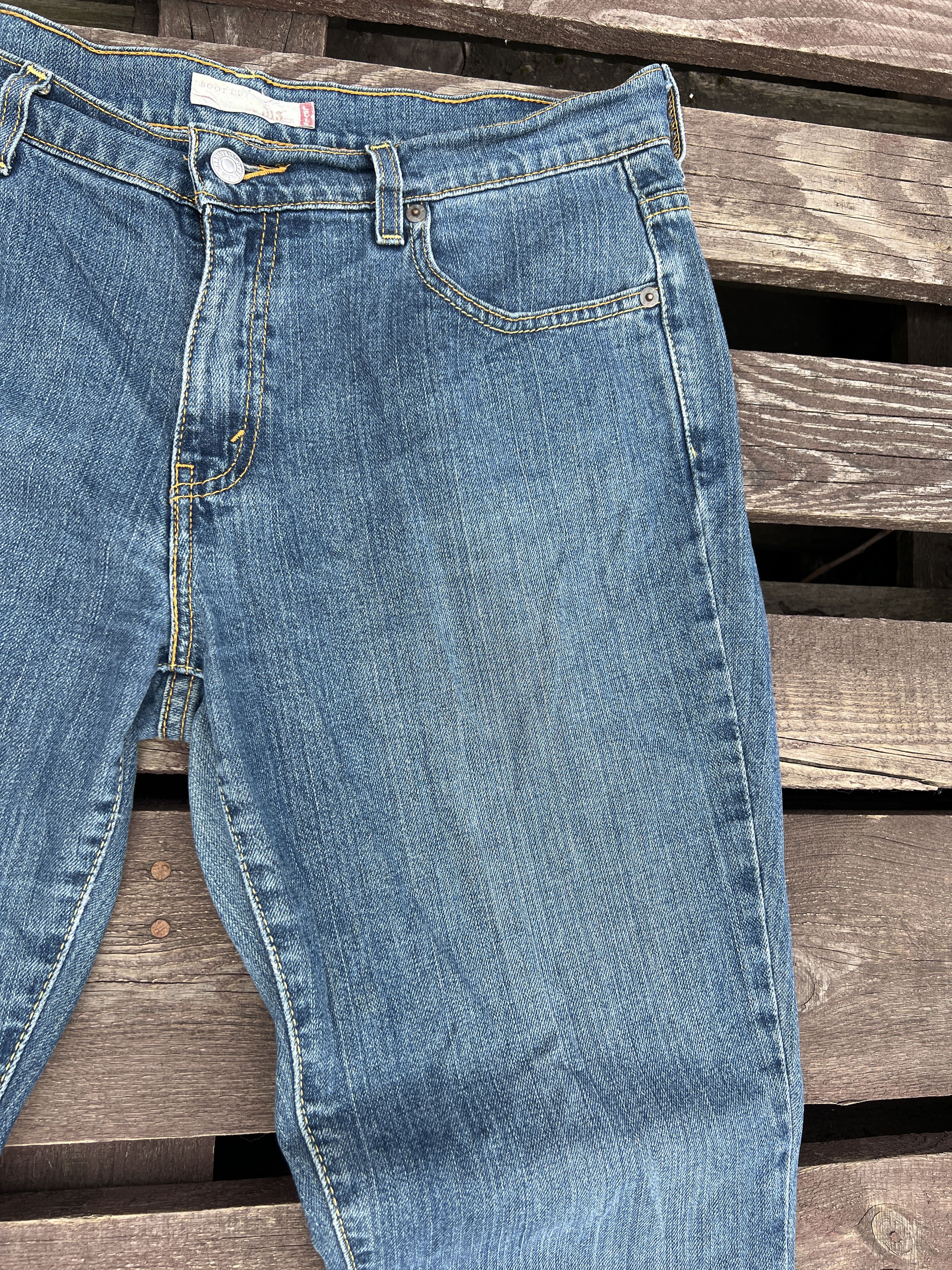 Levi's Levis 515 Vintage Flared Bootcut Denim Jeans Size 34" / US 12 / IT 48 - 16 Thumbnail