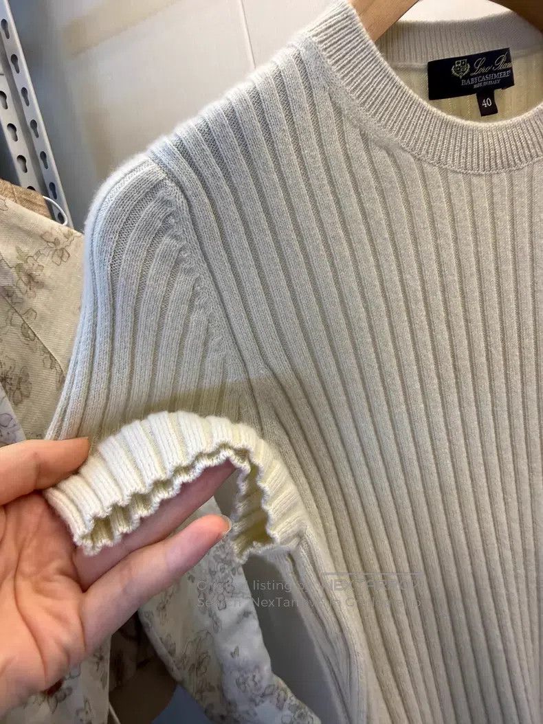 Loro Piana Loro Piana 100% Baby Cashmere Knit Top Size XS / US 0-2 / IT 36-38 - 3 Thumbnail