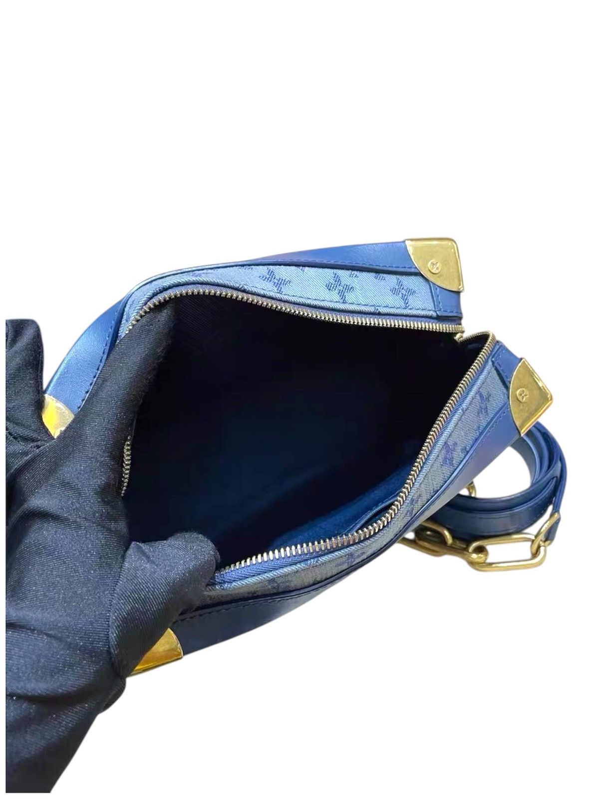 Louis Vuitton Louis Vuitton Soft Trunk Crossbody Bag Monogram Denim Navy Size ONE SIZE - 6 Thumbnail