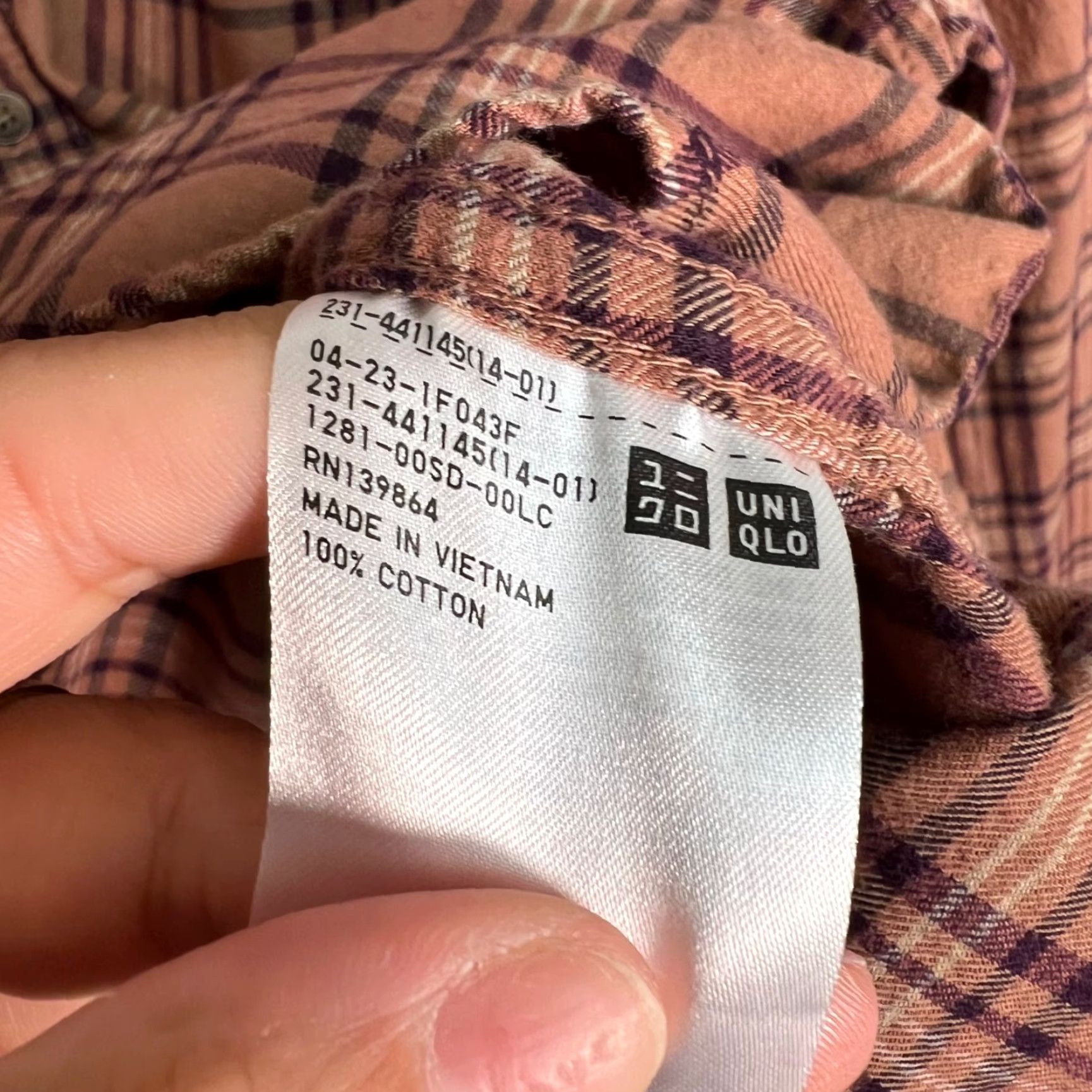 Uniqlo Uniqlo Womens XS Button-Up Shirt Flannel Plaid Brown & Purple 100% Cotton Size XS / US 0-2 / IT 36-38 - 4 Thumbnail