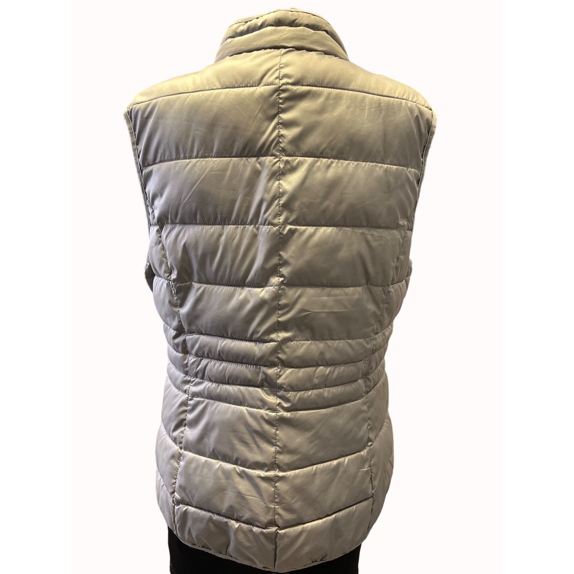 Andrew Marc Marc New York Andrew Marc Women's Grey Puffer Vest Size M SK Size M / US 6-8 / IT 42-44 - 2 Thumbnail